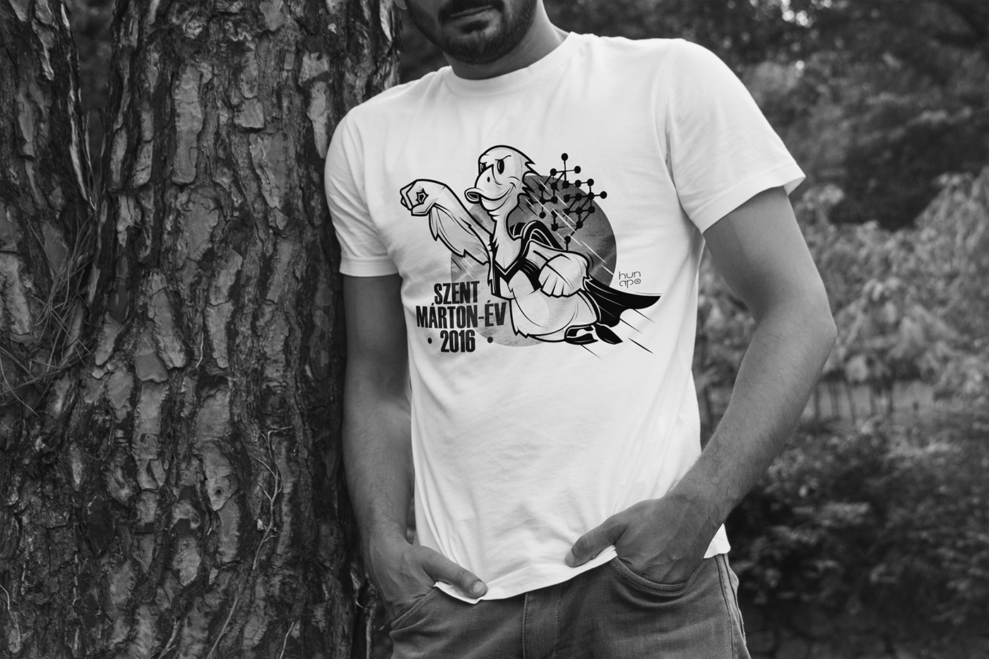 Goose saintmartin superheroes blackandwhite ILLUSTRATION  dawing t-shirt hunap hunapstudio