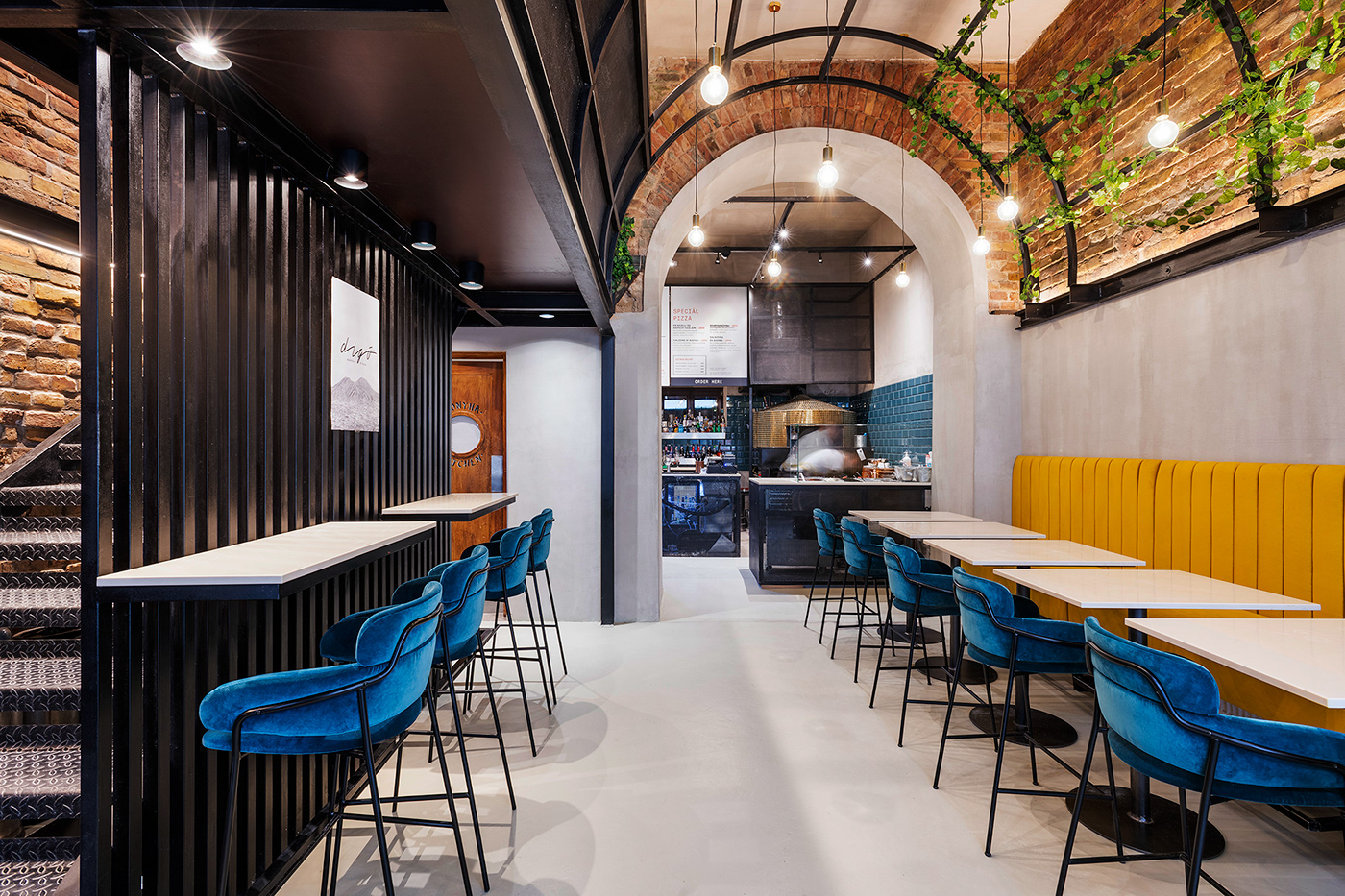 budapest design Digo gasparbonta industrial Interior LOFT Pizza restaurant