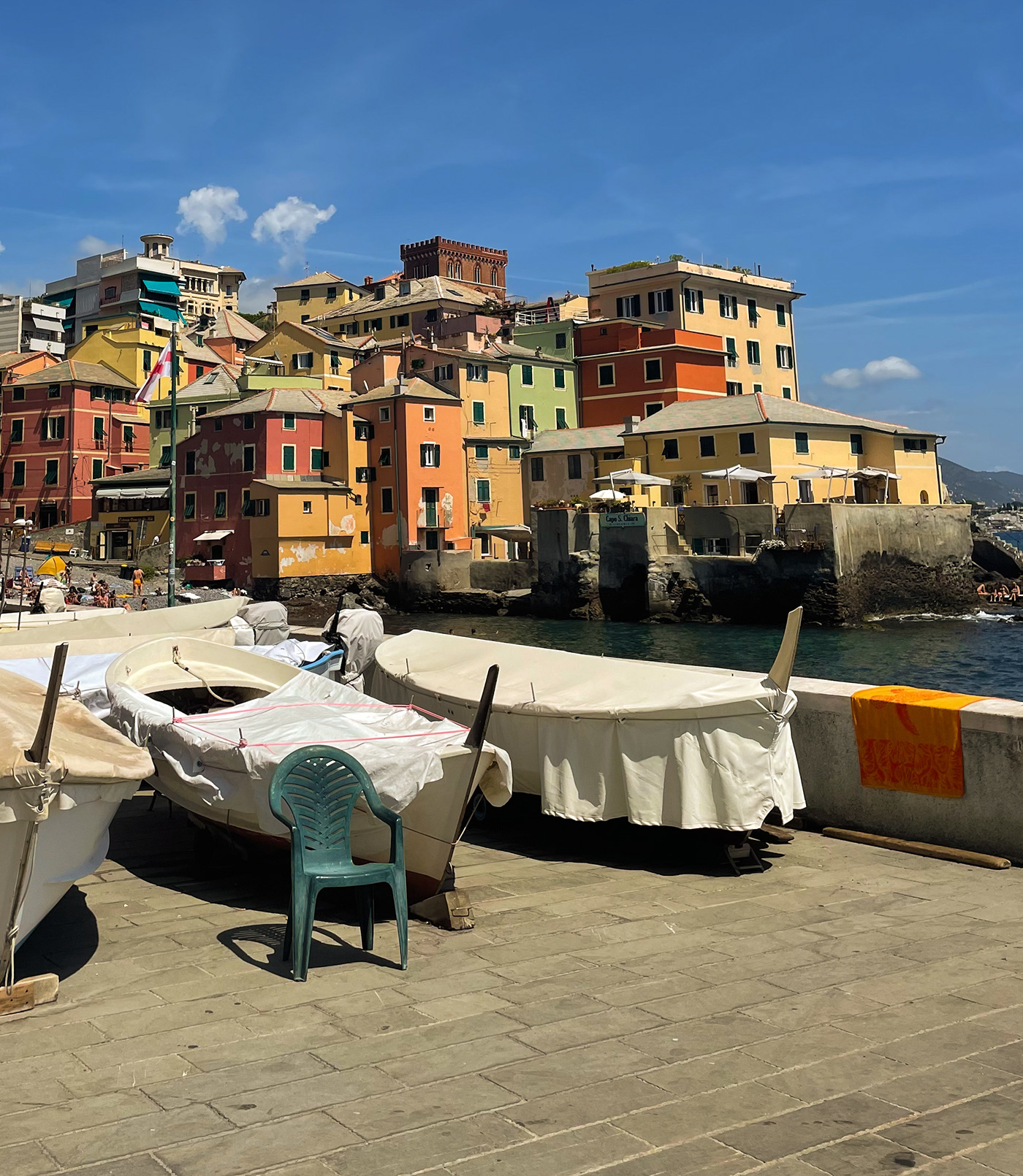 buildings infrastructure architecture golden flag Italy windows blue White Boats sea Yachts Coast chair people group swimming fruits market lights vegetables colors color flags woman concern Doors fountain family kids children boys portrait fleamarket fruitmarket genoa