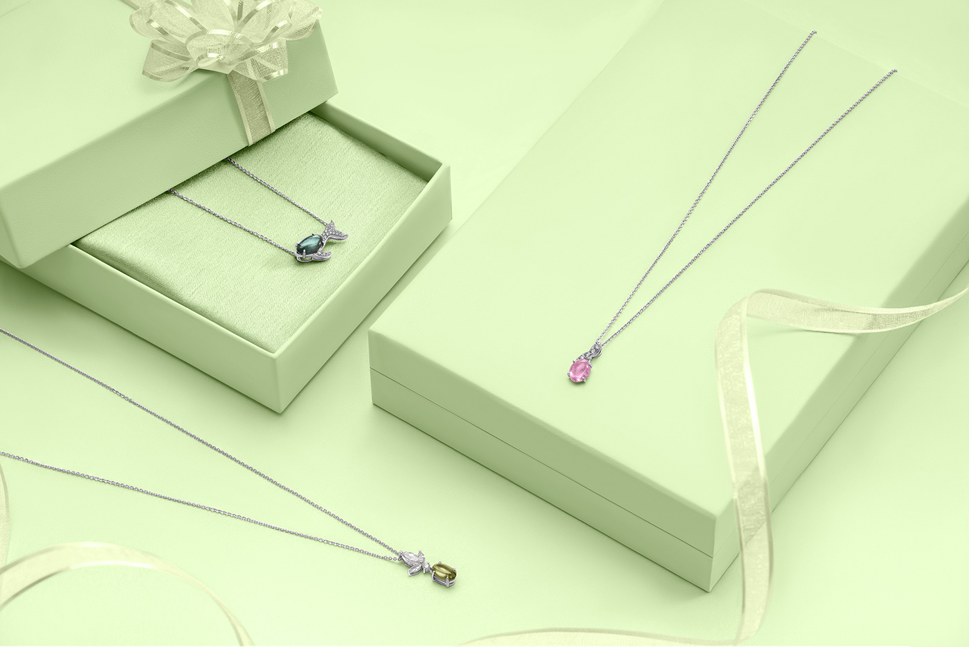 jewelry Platinum diamond  gift campaign Advertising  Photography 