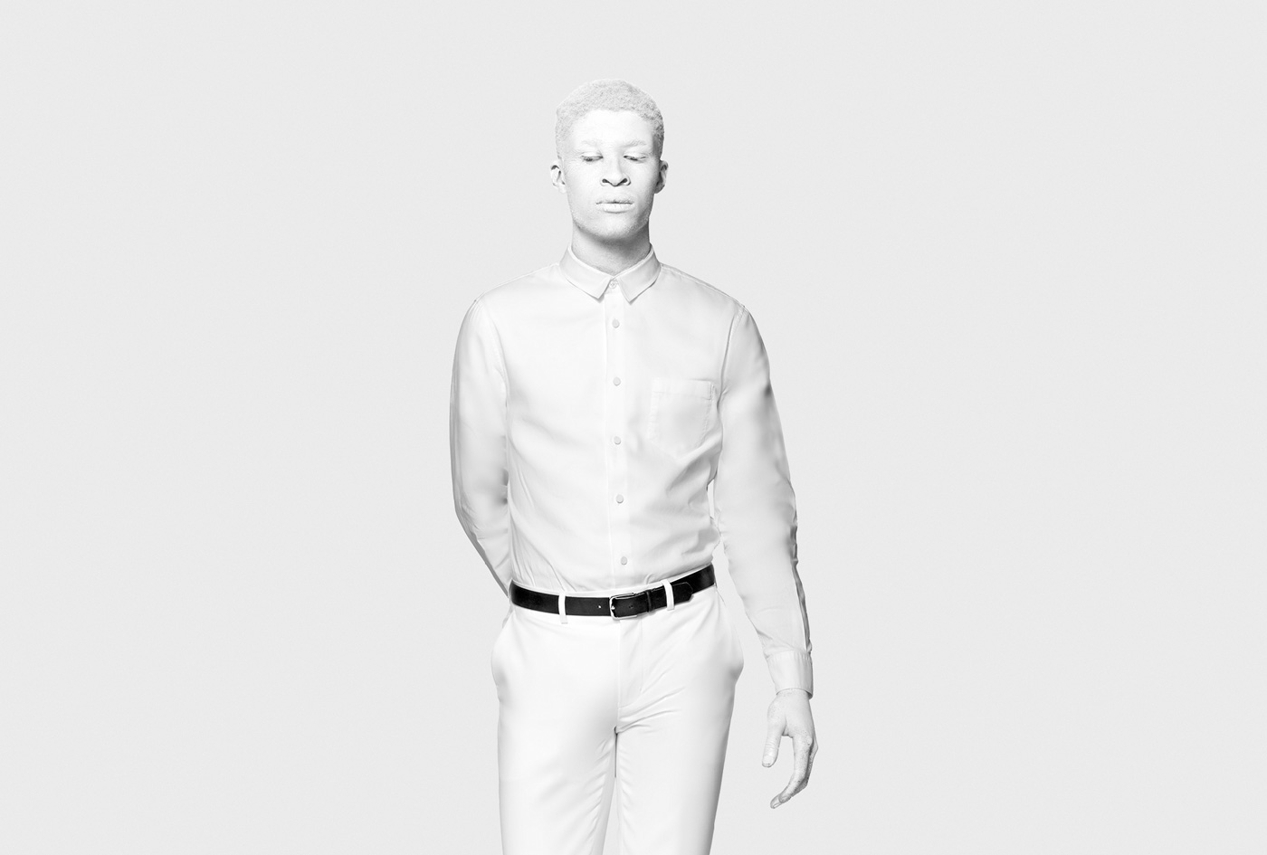 Upton Upton Belts Wedge and Lever leather luxury minimalist Case Study premium white on white belts minimal dripping paint skull sculpture men's fashion