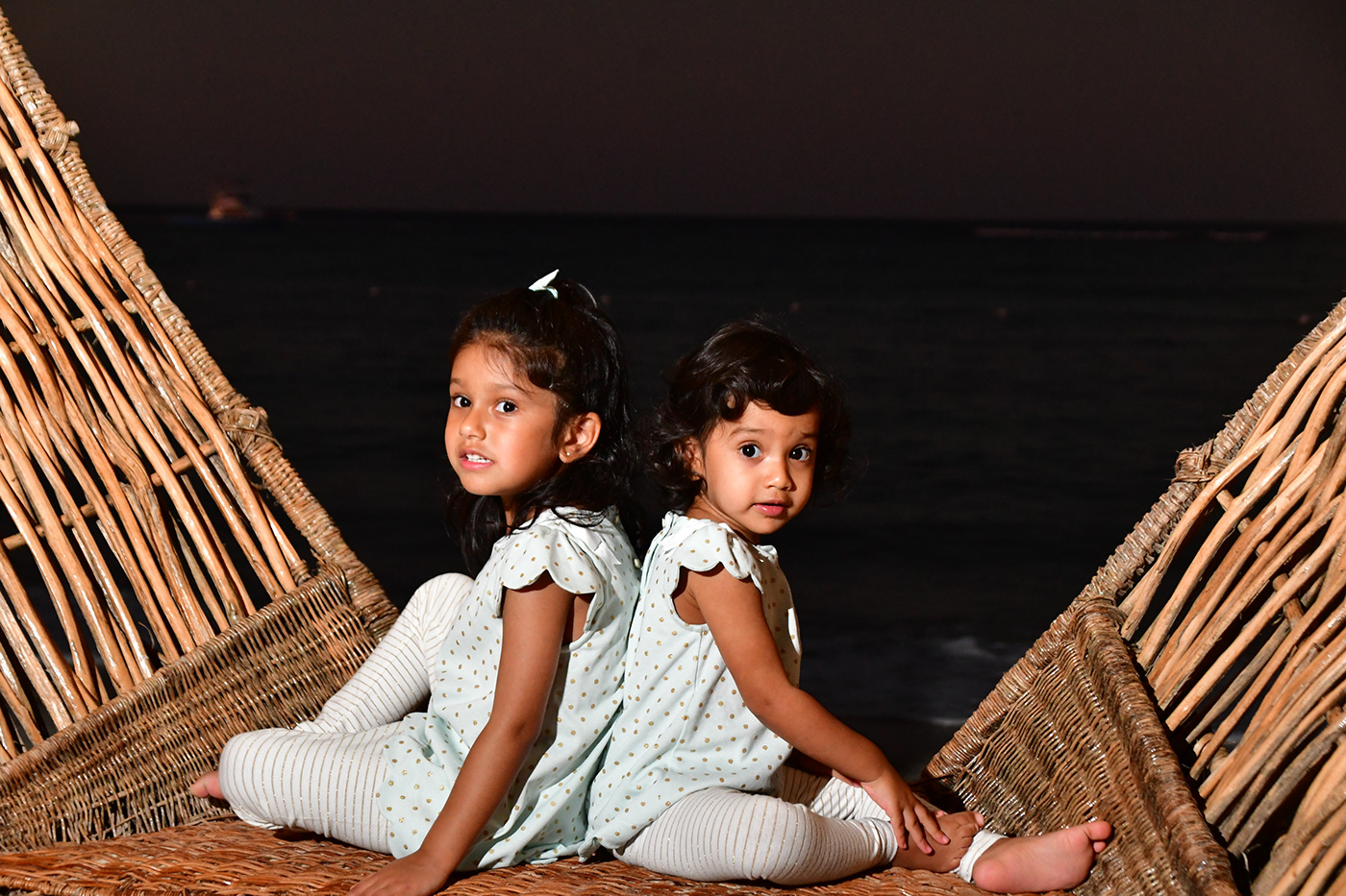 FOTOGRAFIA FAMILIA Atardecer familia model naturaleza photo photographer phtography playa soundset