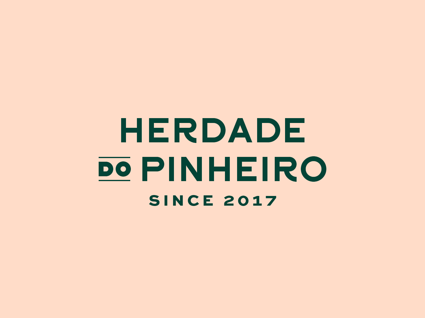 Girls in Pinheiro