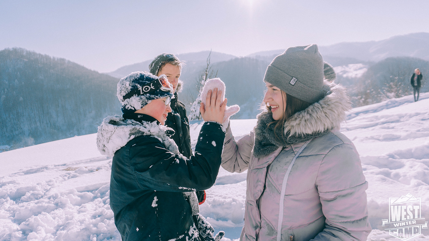 snow winter smiles mountain children travelers ukraine photographer Kyiv Emojis Emoji blue red colors atmosphere home