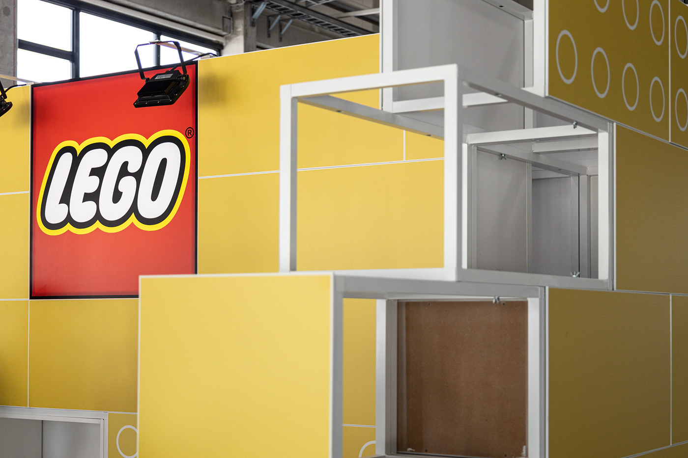 modular industrial design  Stand booth Exhibition  LEGO product design  Advertising  stand design Engineering 