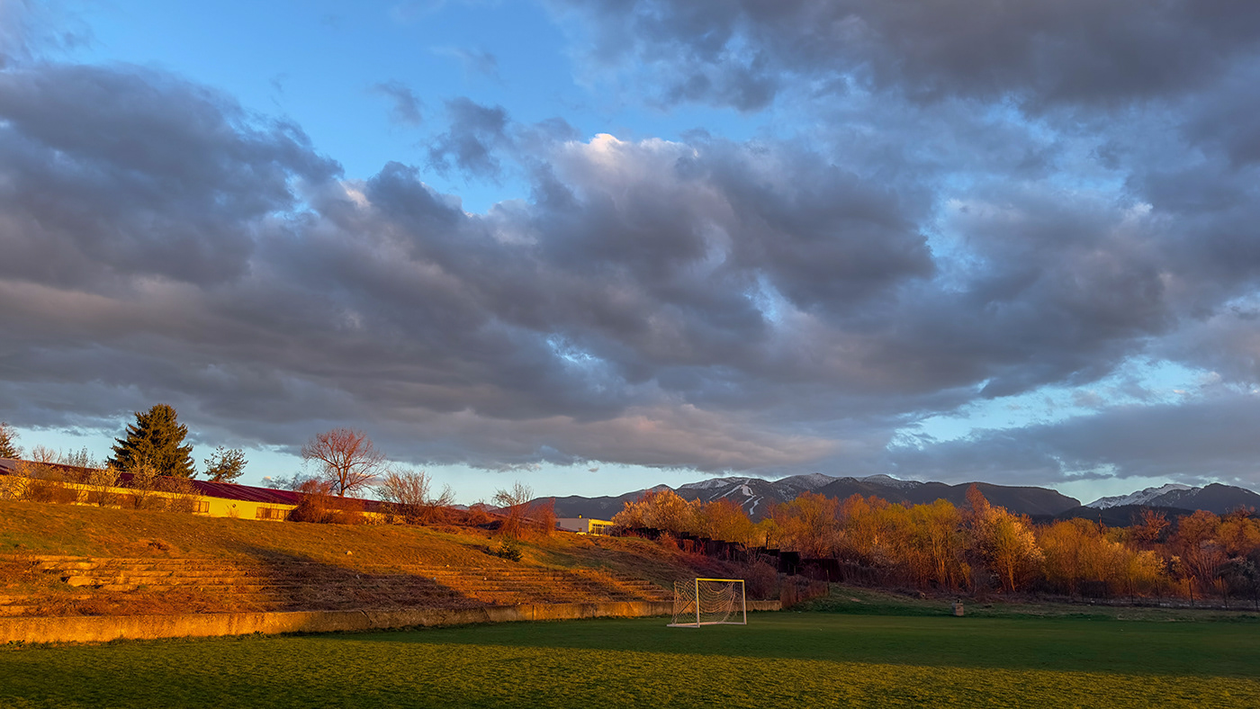 Photography  beauty Nature outdoors sunset Landscape mountains football wallpaper SKY