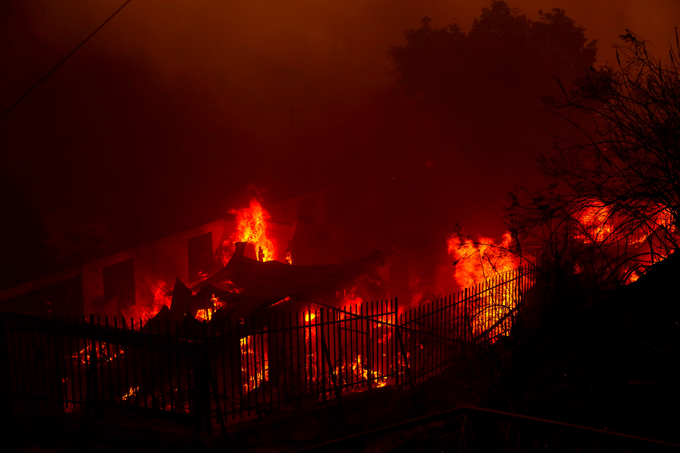 incendio valparaiso chile Fotoperiodismo documental Incendios forestales fuego Catastrofe desastres viña del mar