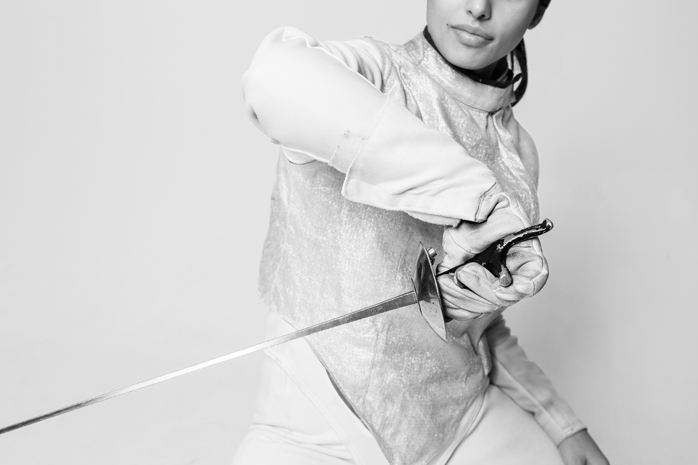 en garde klokmag fencing studio all white White black and white sports mask Fencing mask Helmet Sword magazine editorial turkish