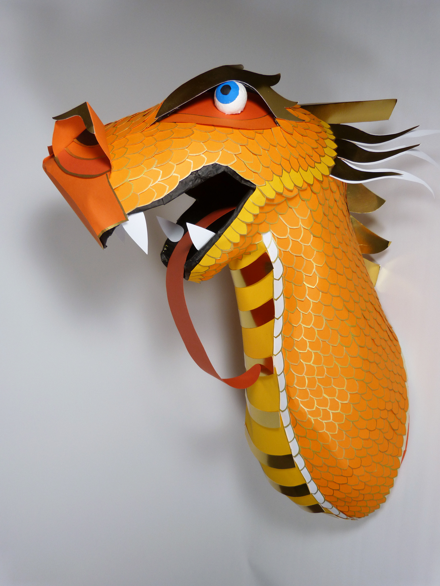 Charizard dracaufeu Pokemon dragon trophy false taxidermy sculpture ILLUSTRATION  papercut papercraft