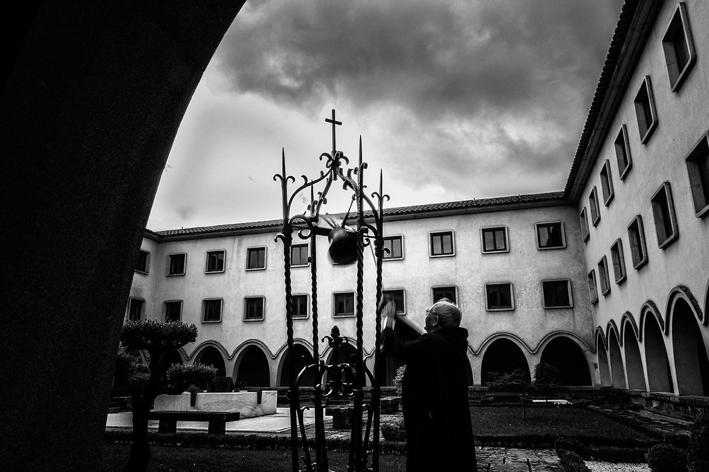 monks Portugal monastery photo documentary Jose Ferreira  documentary monks documentary monastery jose ferreira photographer