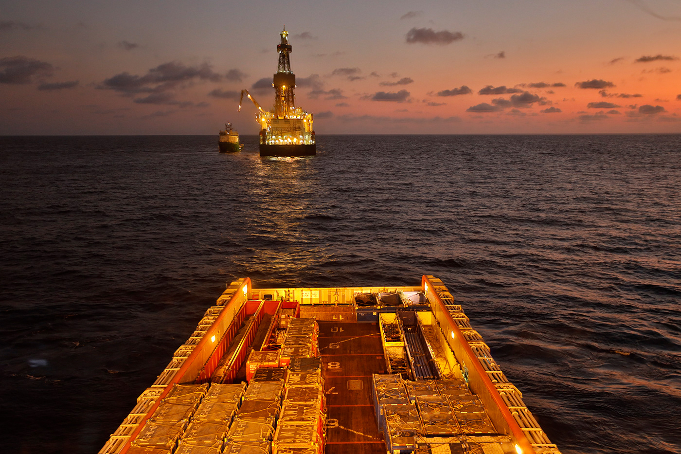 offshore vessel oil industry people captain angola bourbon rig West Africa