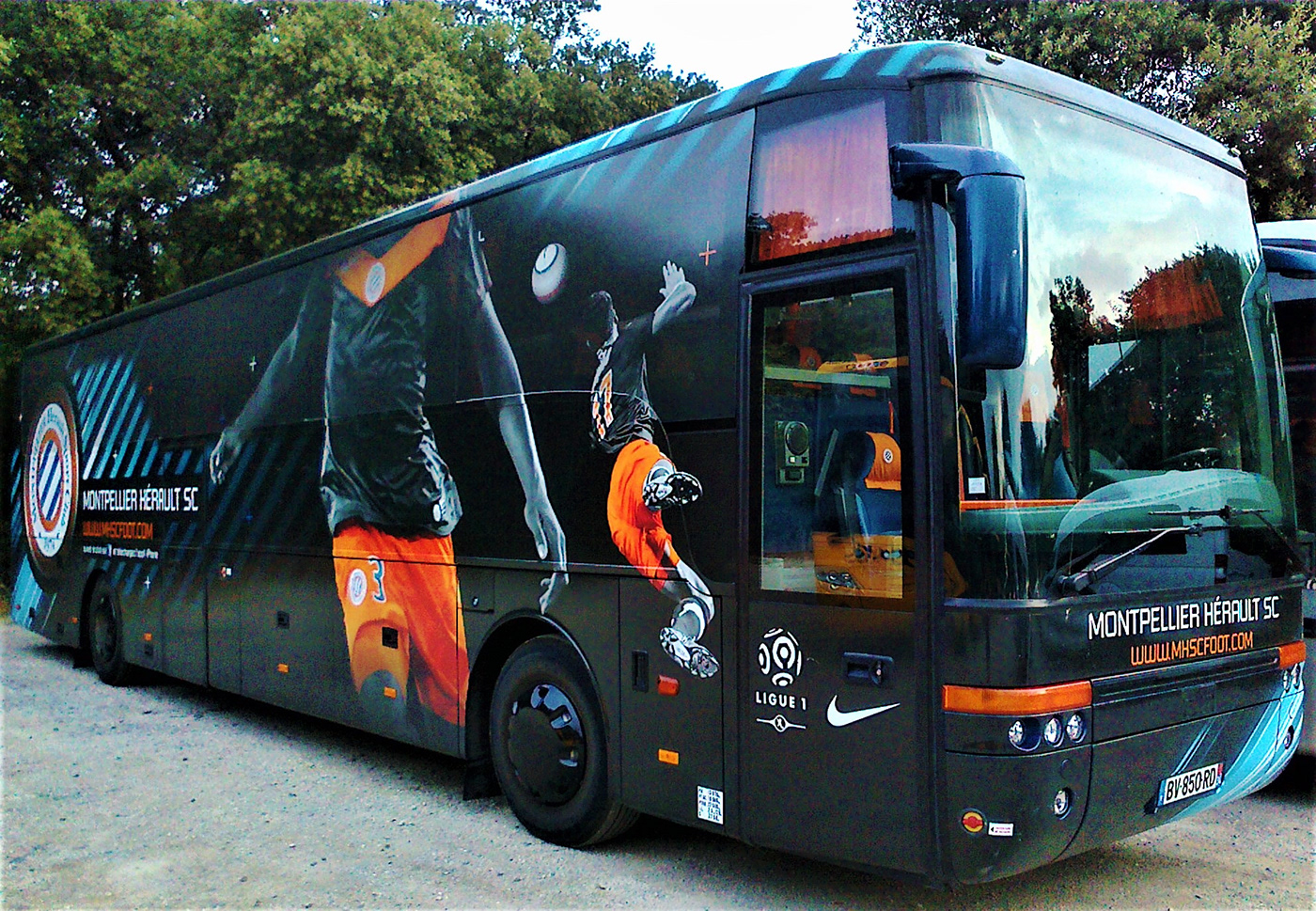 covering wrapping car MHSC montpellier club bus ligue1