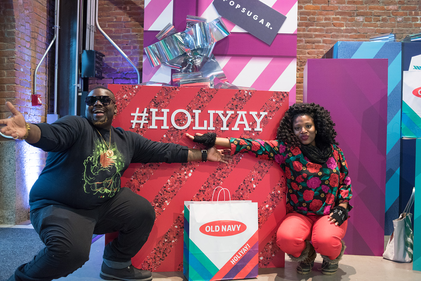 PopSugar old navy experiential marketing marketing   design Experiential design Brand Design Holiday Brooklyn new york city