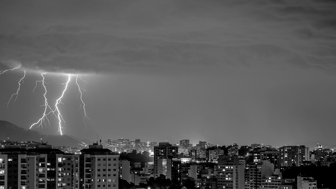 niteroi Rio de Janeiro RJ Brasil Brazil raio lightning Tempestade temporal fotojornalismo