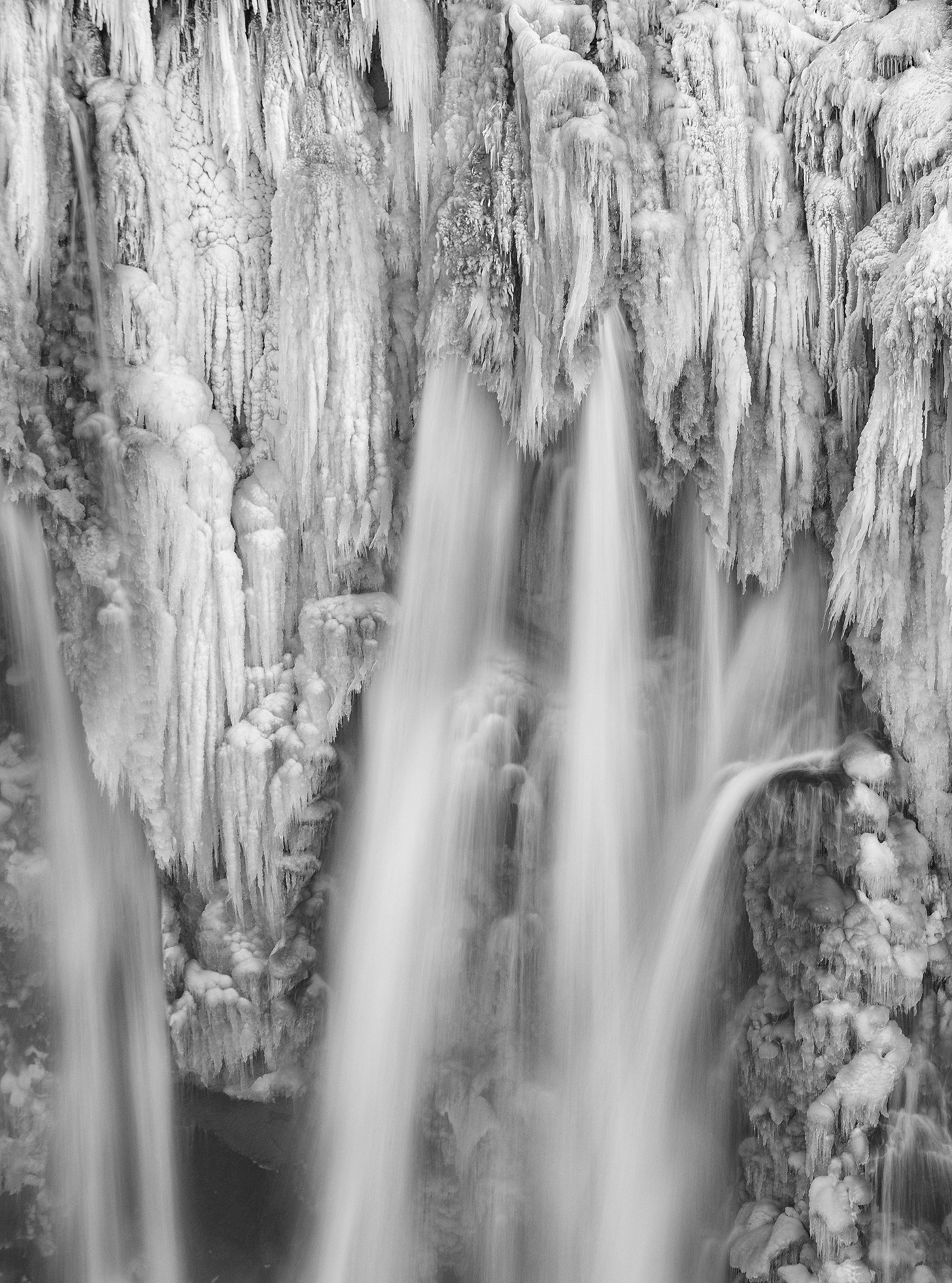 iceland winter bw black and white monochrome ice