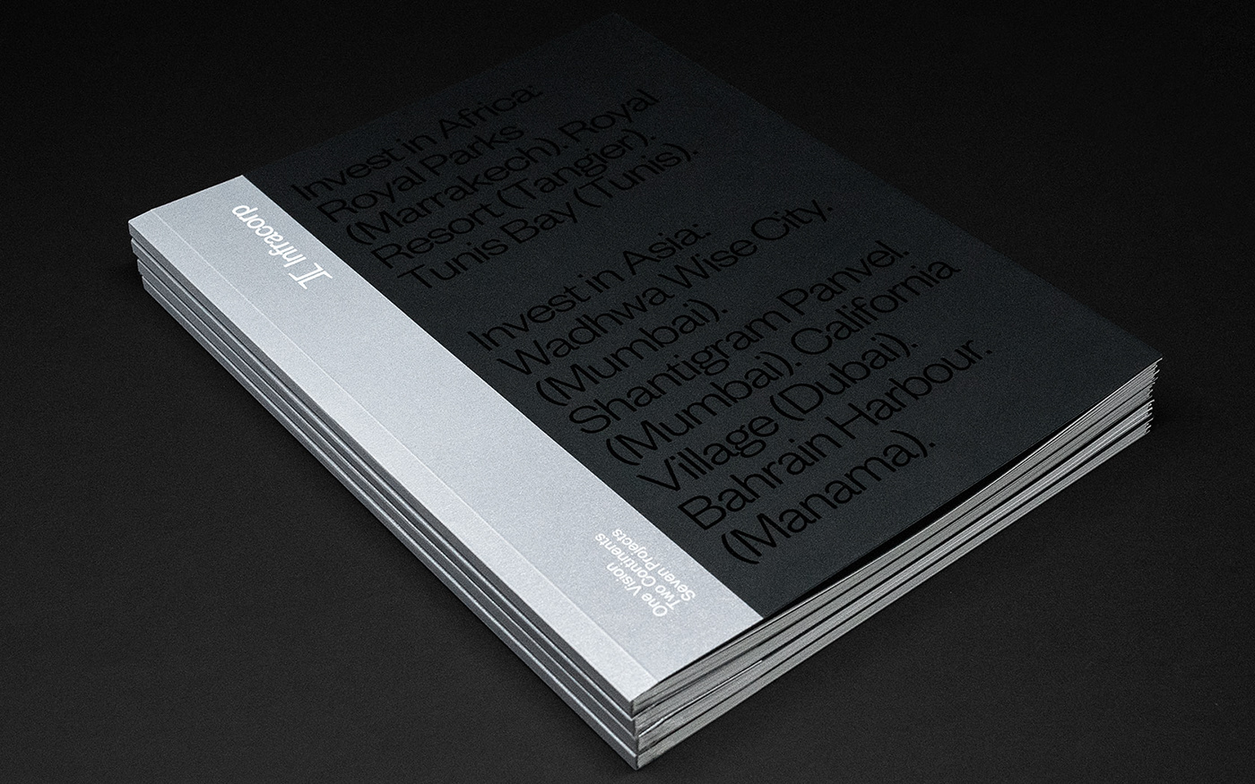 brochure print minimal Corporate Design foil real estate