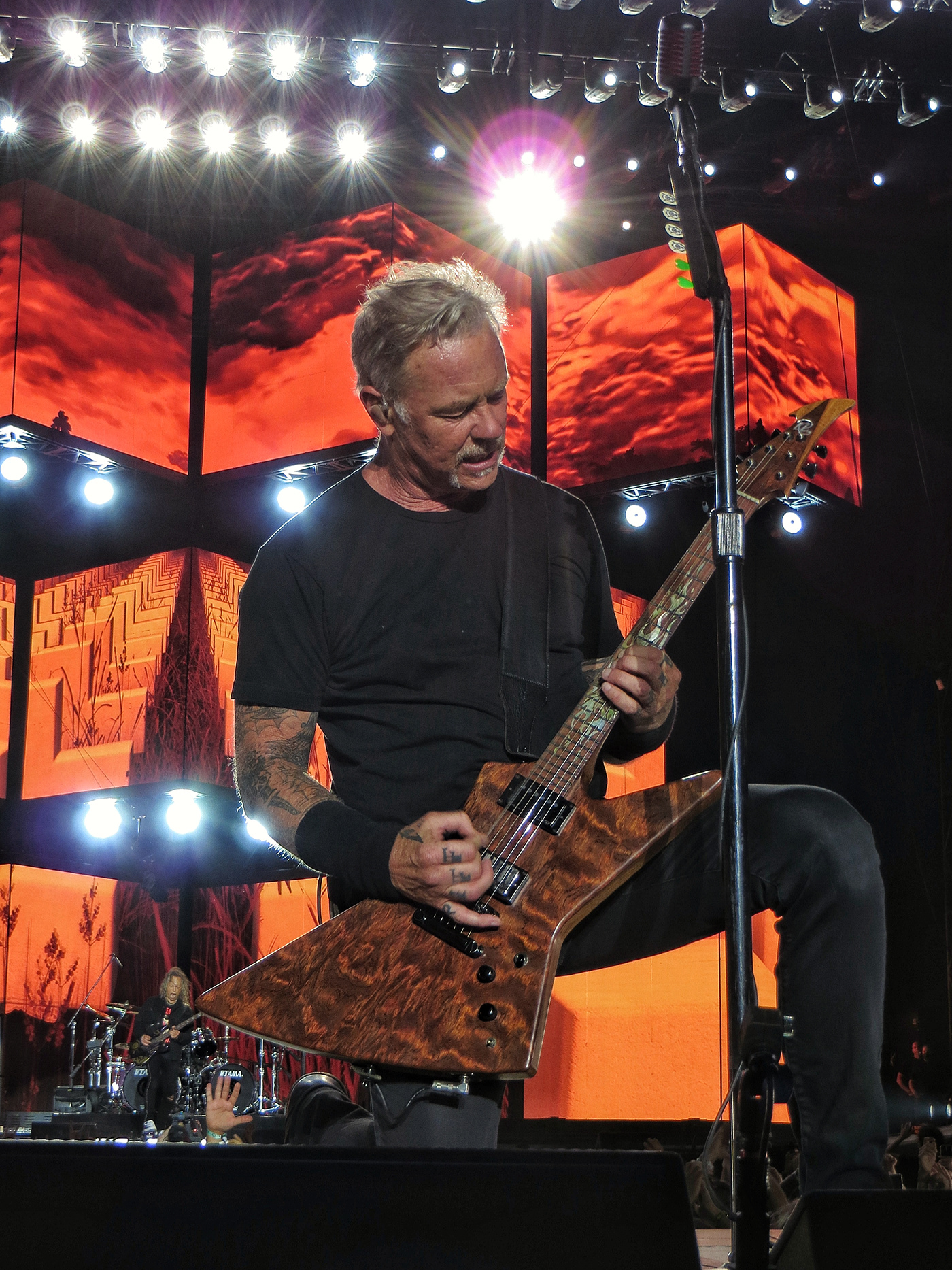 european tour james hetfield kirk hammett lisboa mad cool 2022 madrid Metallica nos alive robert trujillo summer tour 2022