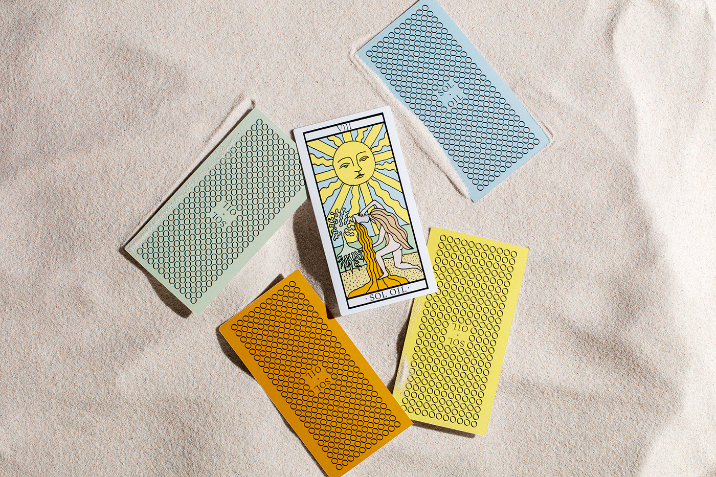 branding  Packaging tarot esoteric ILLUSTRATION  sun protection beach Sun summer tarot card