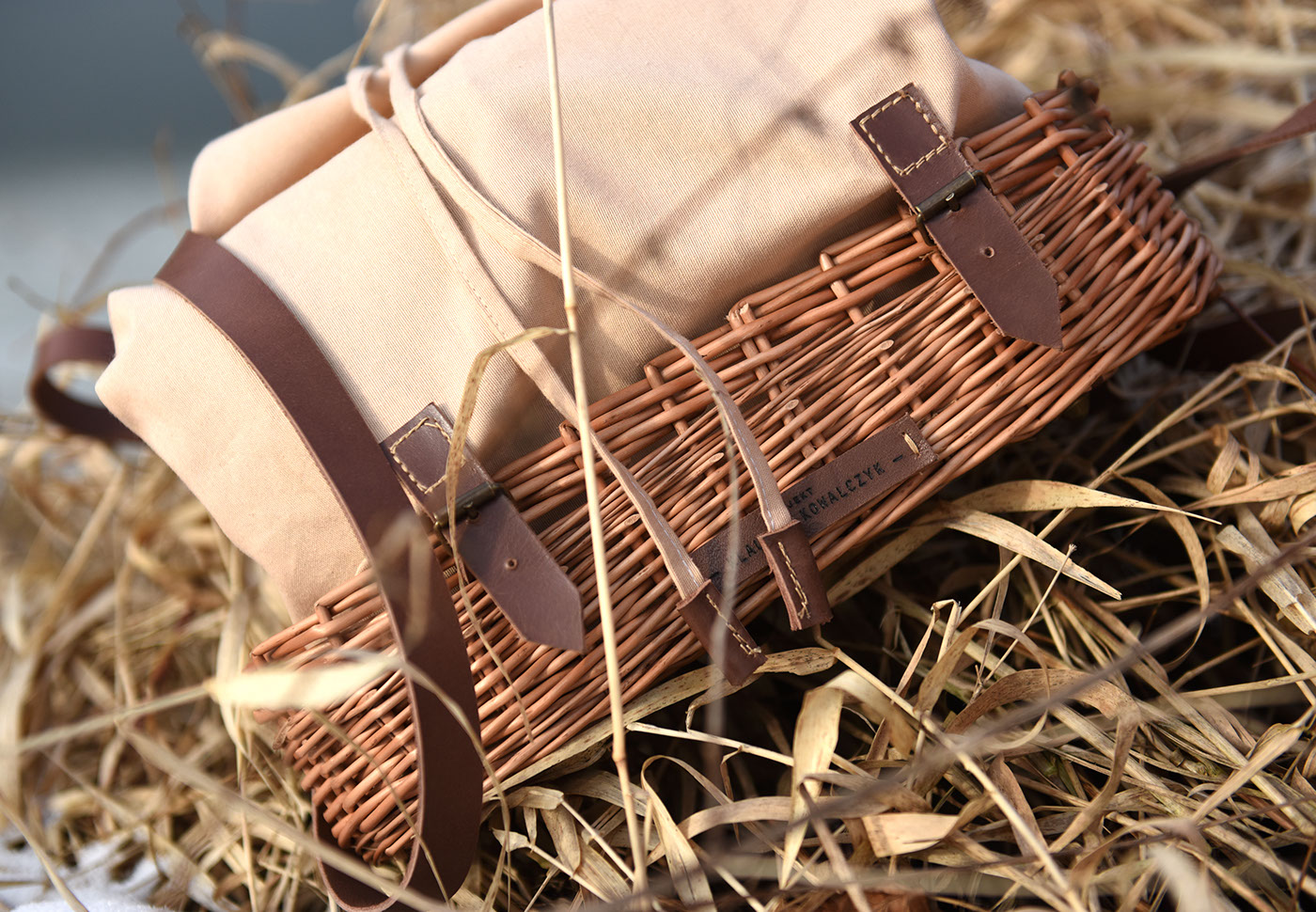 knapsack wicker weaving basket Fashion  natural design