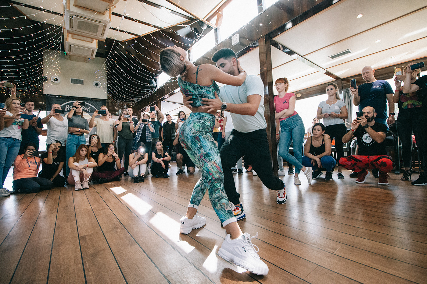 Bachata couple DANCE   Event figure fluent movement sensual Workshop kizomba
