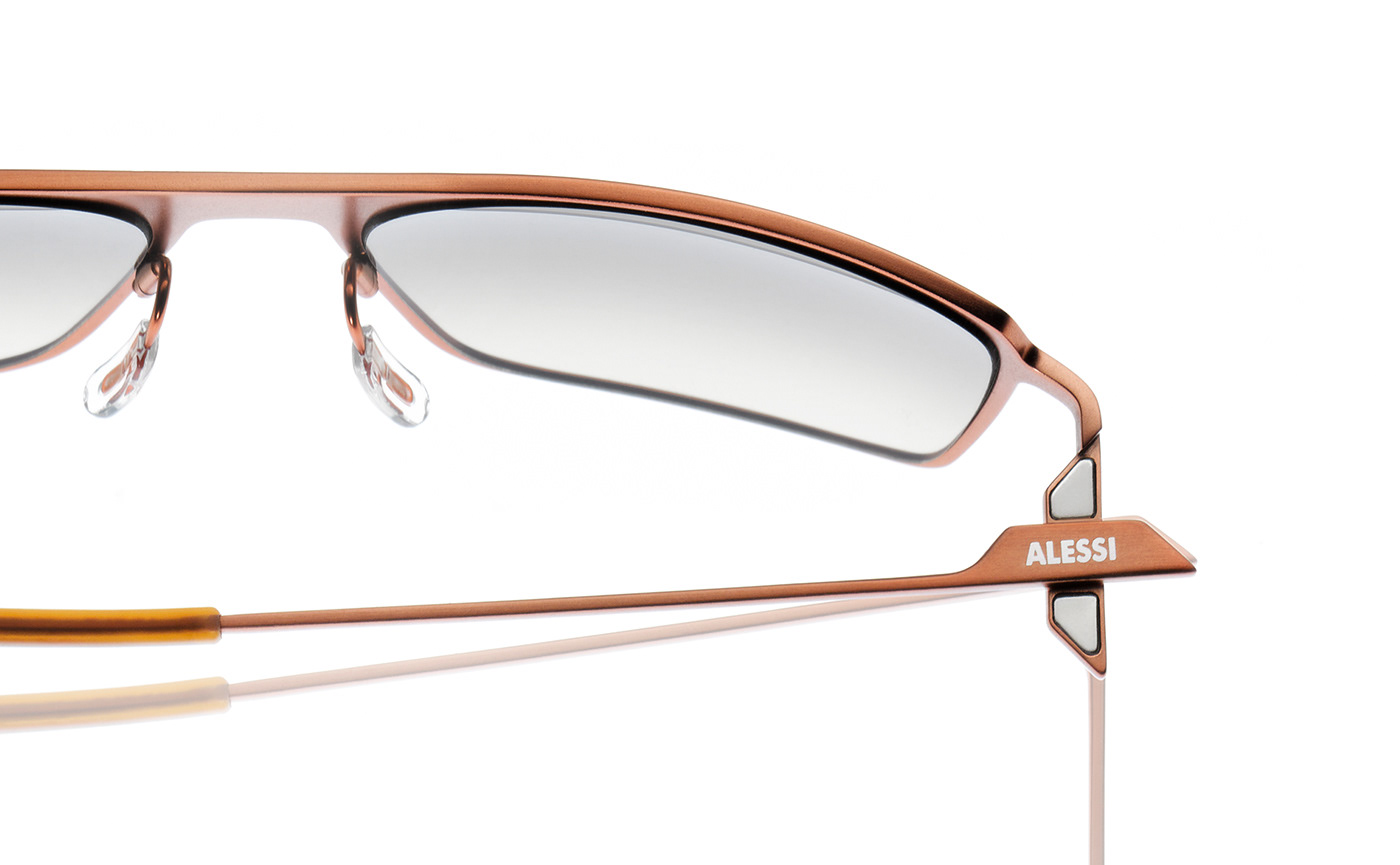 alessi  Alessieyes  glasses  sun  optical  Gooris  frederic  magnet  compass  one hand 101 Studio Limited eyewear