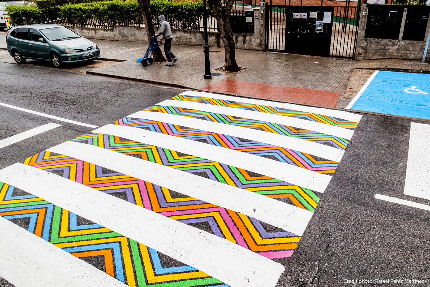 #funnycross #zebracrossing #urbanart #zebracolorful #StreetArt #sitespecific #actionart #zebra crossing