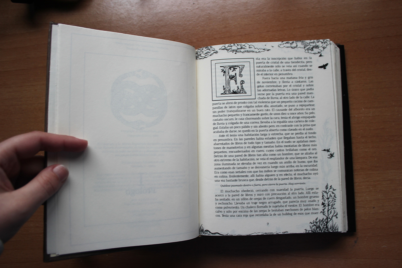 DIY handmade libro editorial cubierta auryn cosido never Ending Atreyu fuyur Bastian historia interminable artesanal