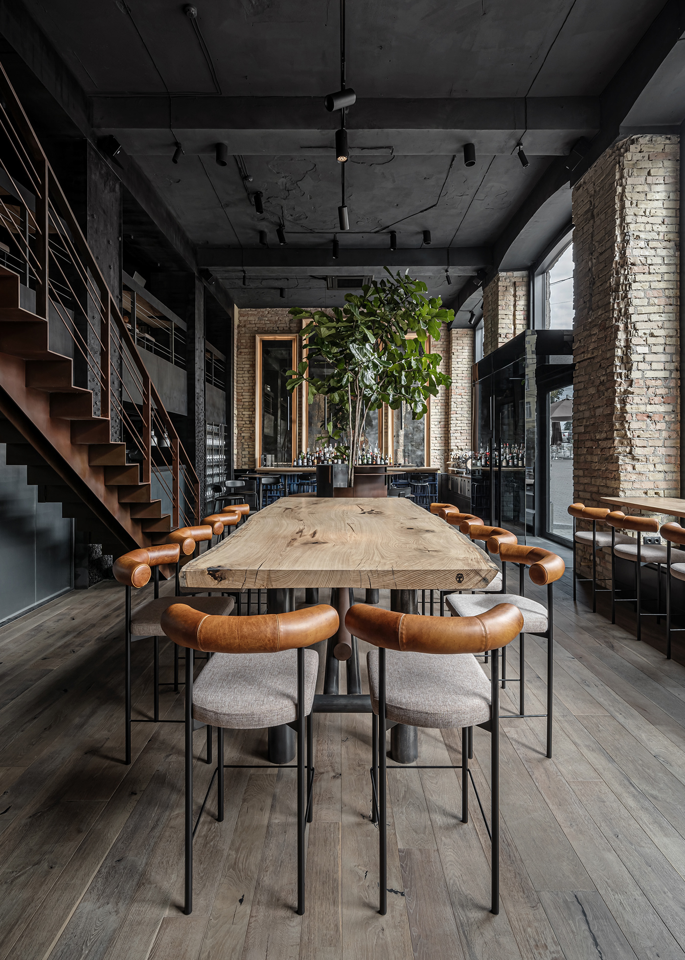 bar design Interior InteriorPhotography restaurant shurpenkov ukraine wood yodezeen