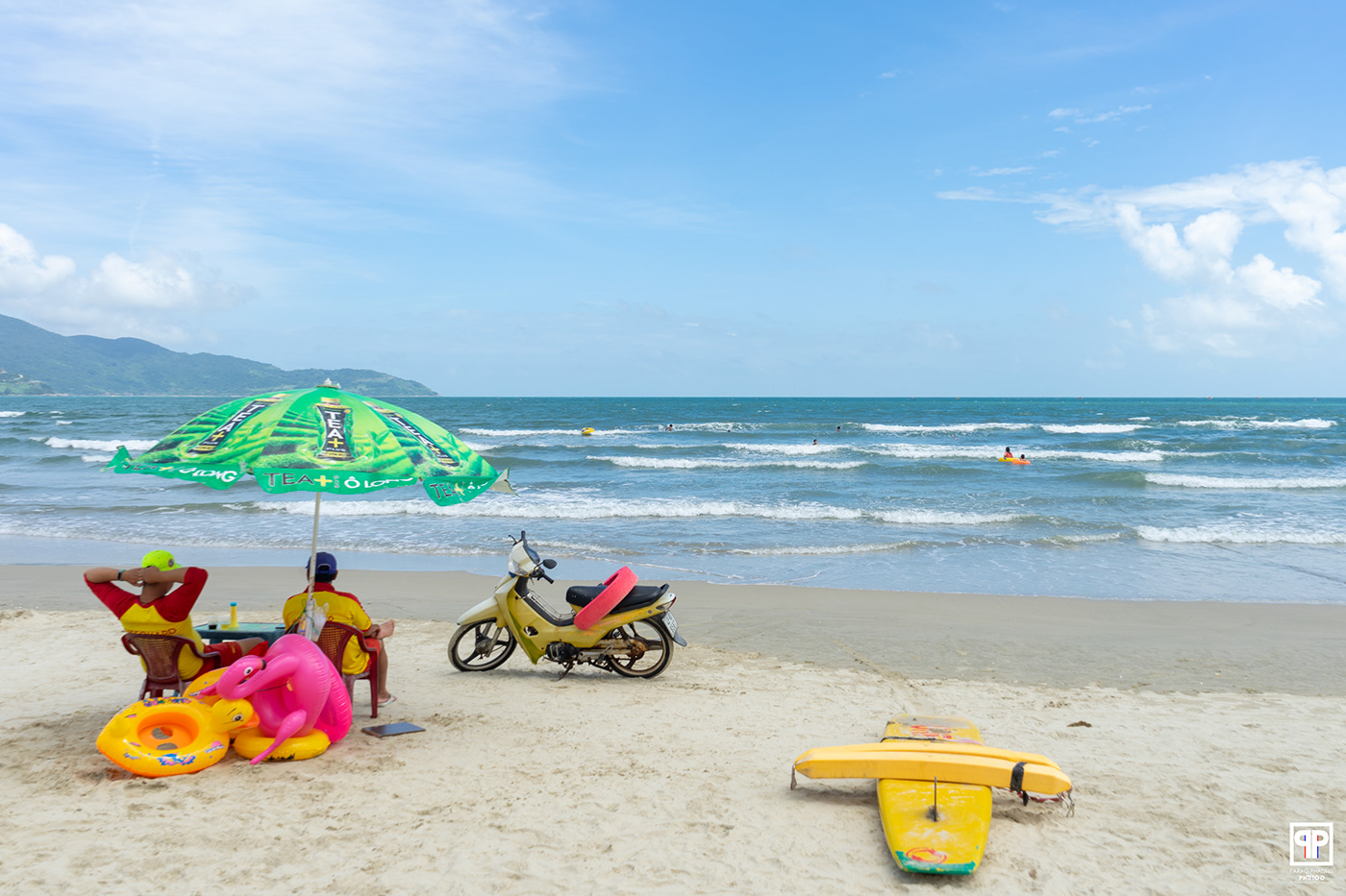 beach Danang Landscape Minimalism minimalist photojournalism  street photographer travel photography vietnam yellow
