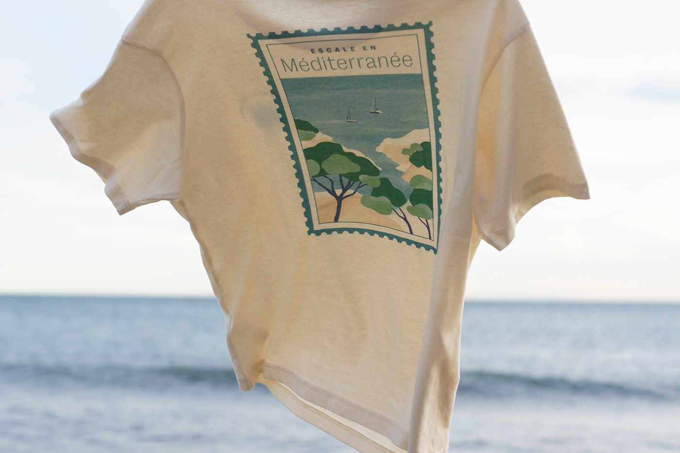 beach broderie graphic design  ILLUSTRATION  Impression textile Mediterranean Sea Photography  sea Sun t-shirt