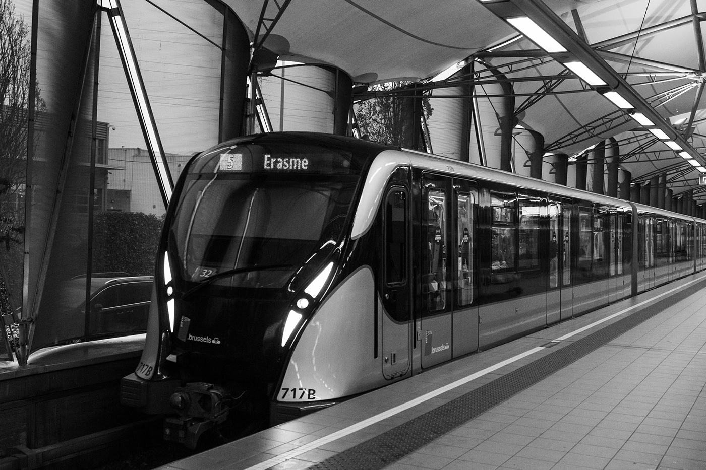 bruxelles erasmus Hermann-Debroux metro Roi Baudoin Stockel