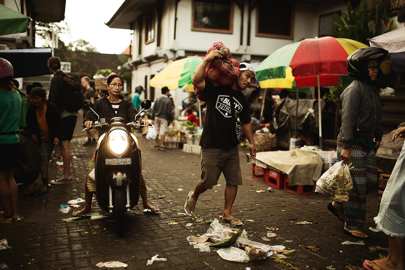 bali indonesia sigma 35mm photoshop Travel reportage travelphotography Street people