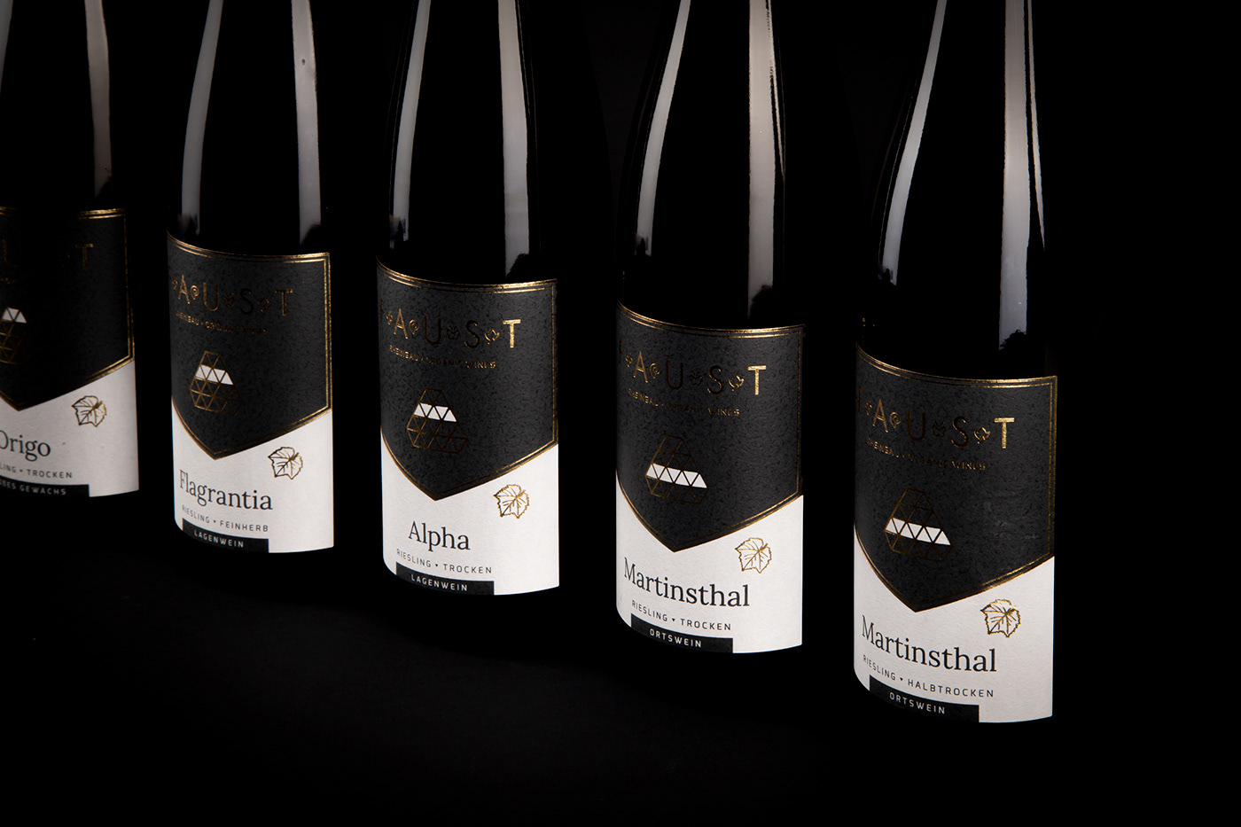boom studio Faust FRANK FAUST hotele of wine labels organie wine Packaging rheingau wina packaging wine