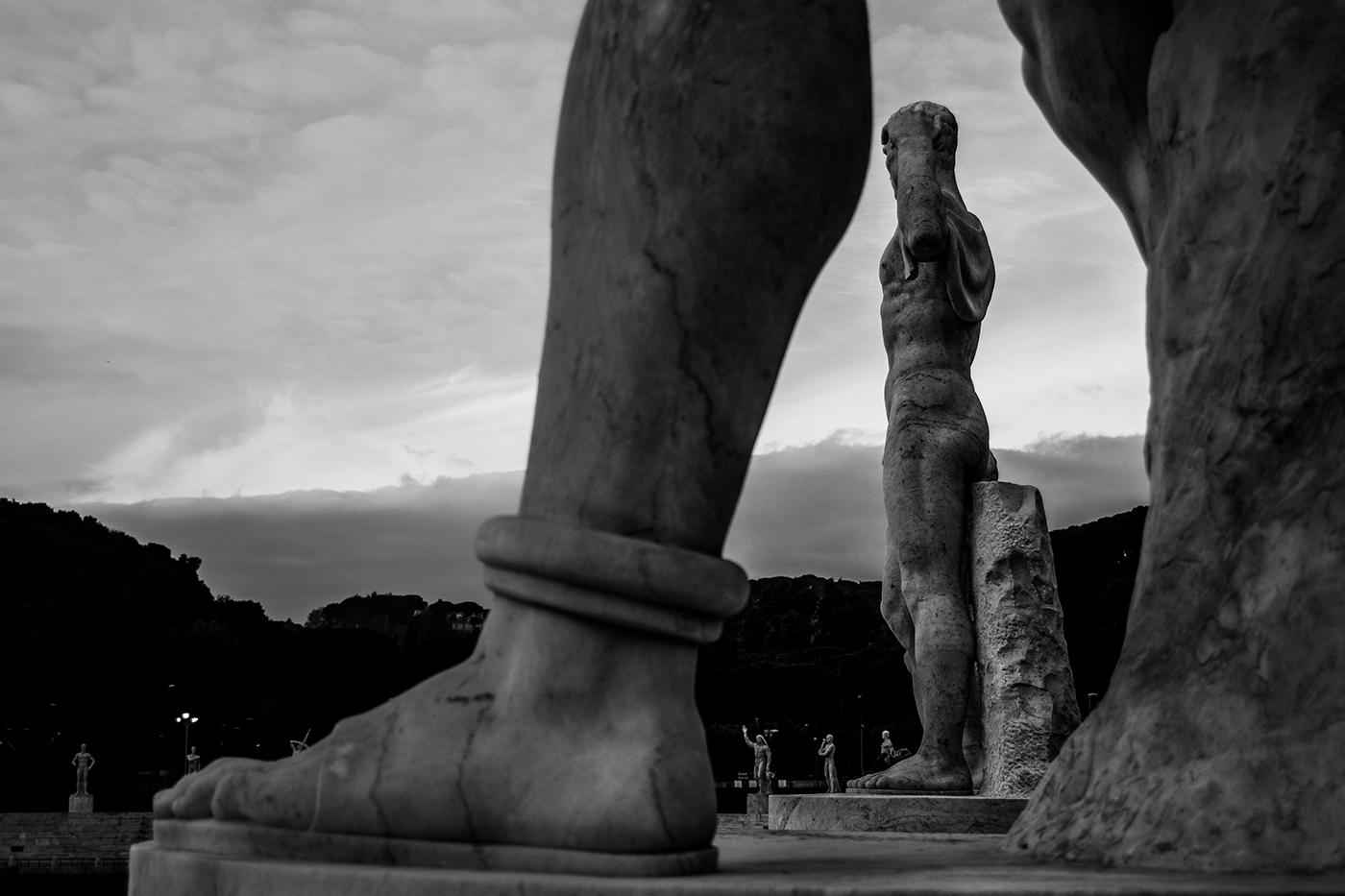 statue bianco e nero Fotografia marmo roma beni culturali