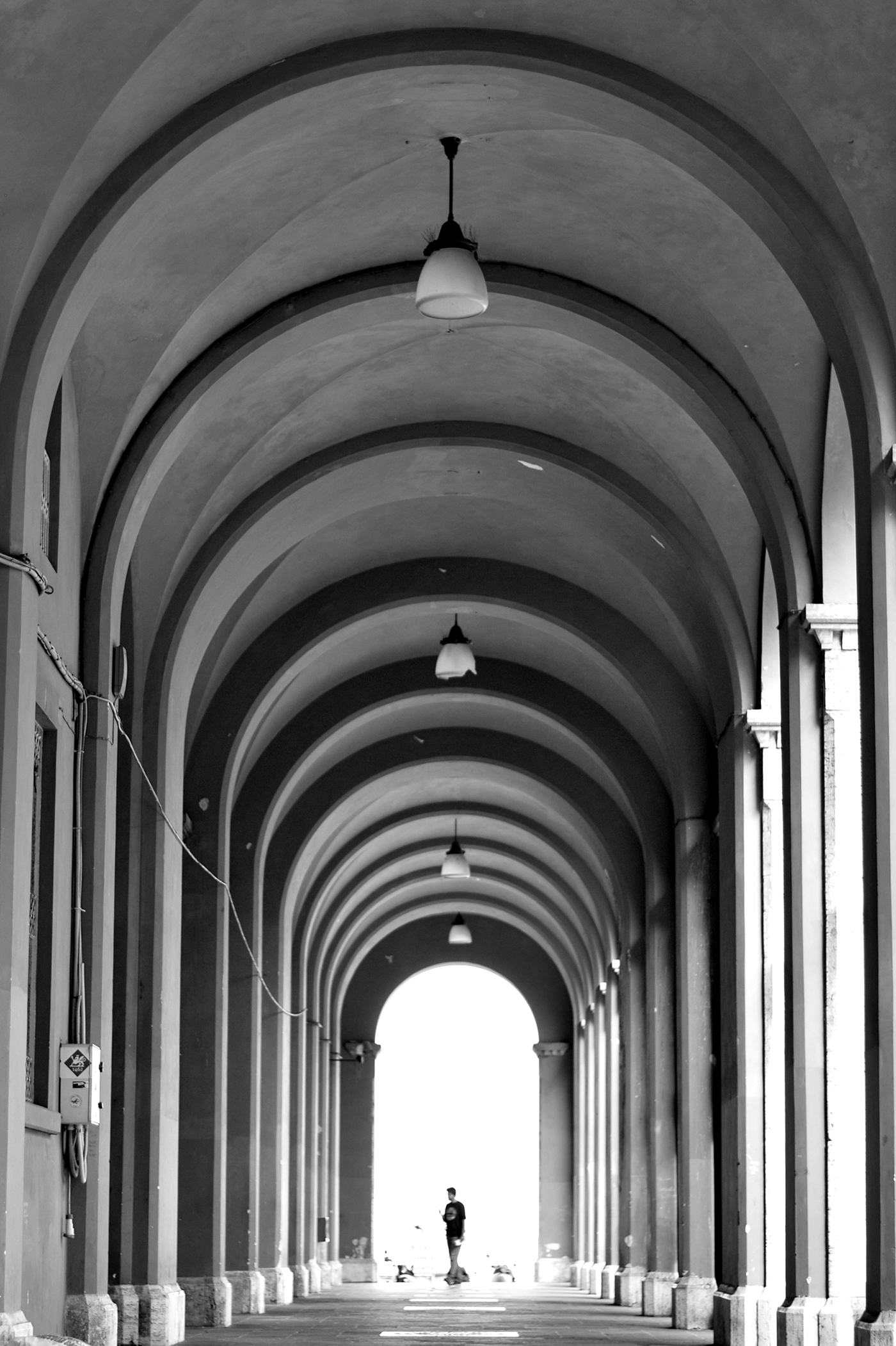 bw marc Tran Picture detail composition symmetry mirror Street