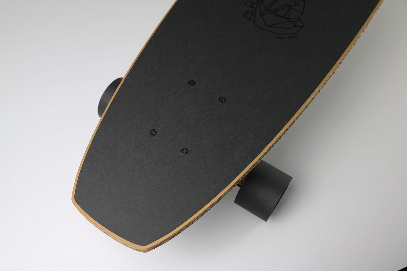 skateboard cardboard cruiser carton print renard FOX