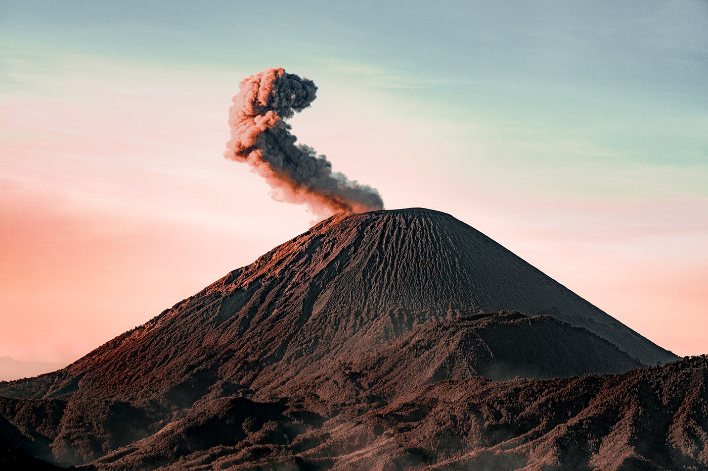 bromo volcano indonesia wallpaper Jonas daley Jawa Island