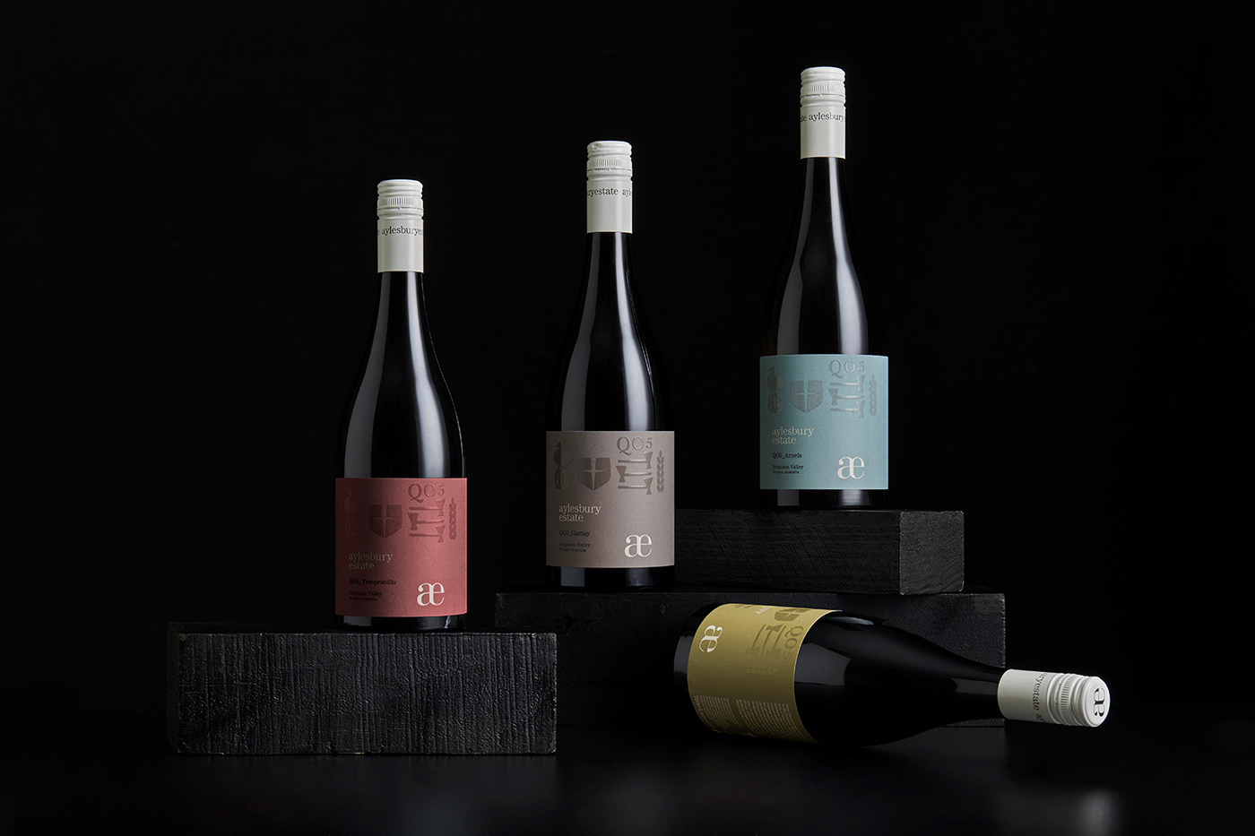 australian design australian wine Harcus harcus design harcusdesign label design Packaging packaging design qo5 wine label