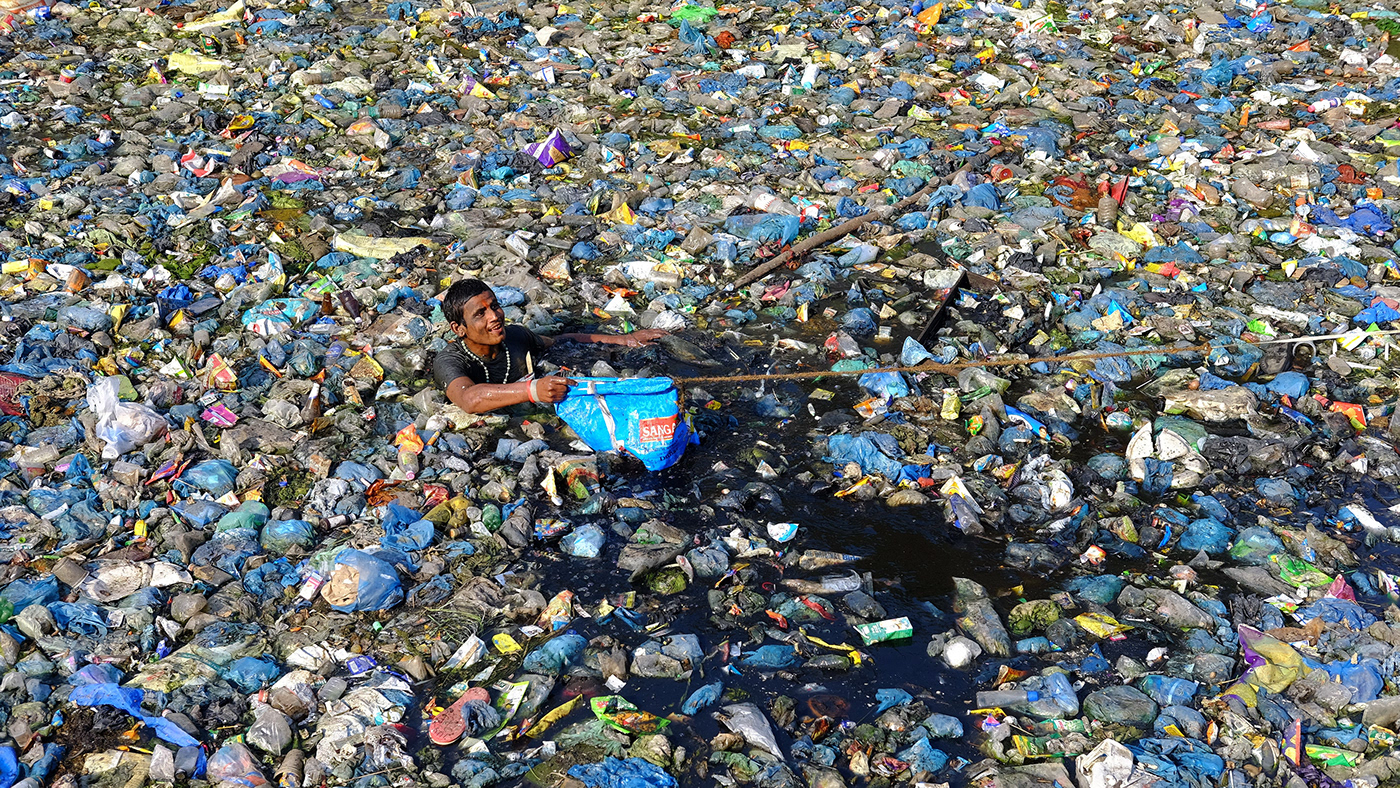India MUMBAI Dhobi Ghat Washermen slum environment portrait khar dandar collaba causeway fujixe2