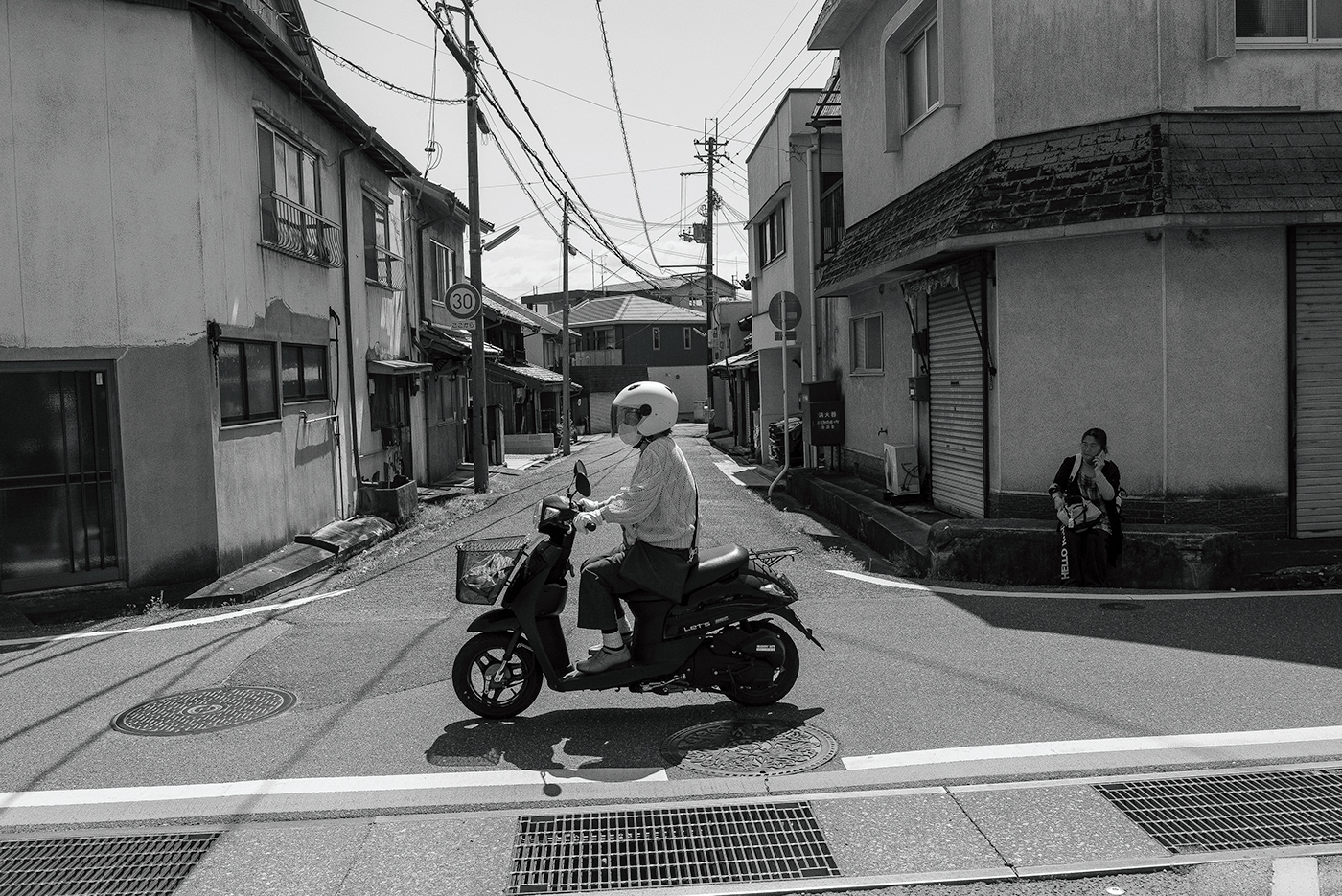 black and white monochrome Street countryside japan Wakayama Prefecture