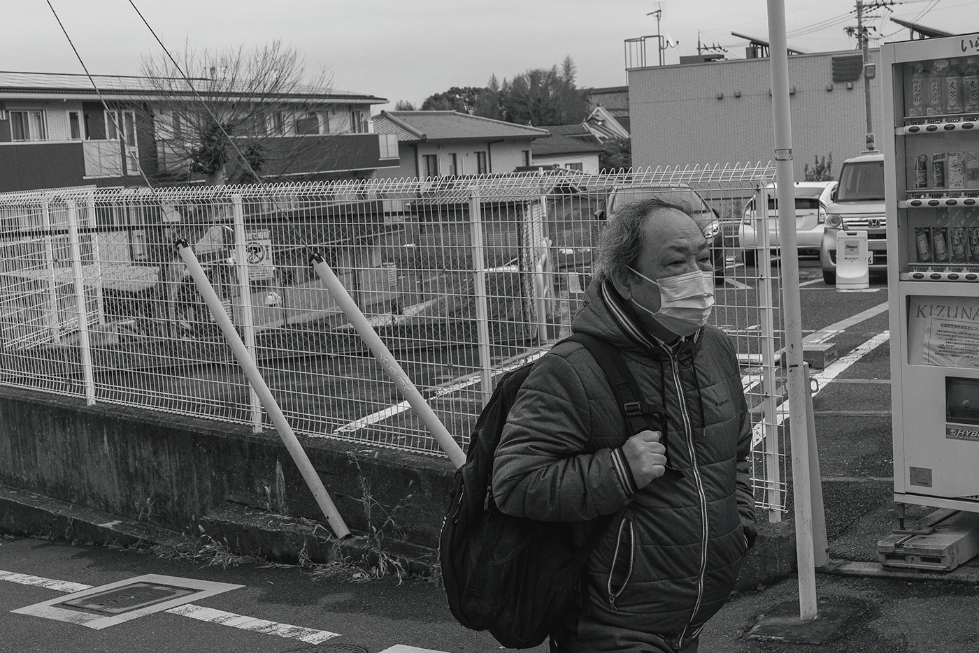 black and white monochrome Street street photography japan osaka prefecture