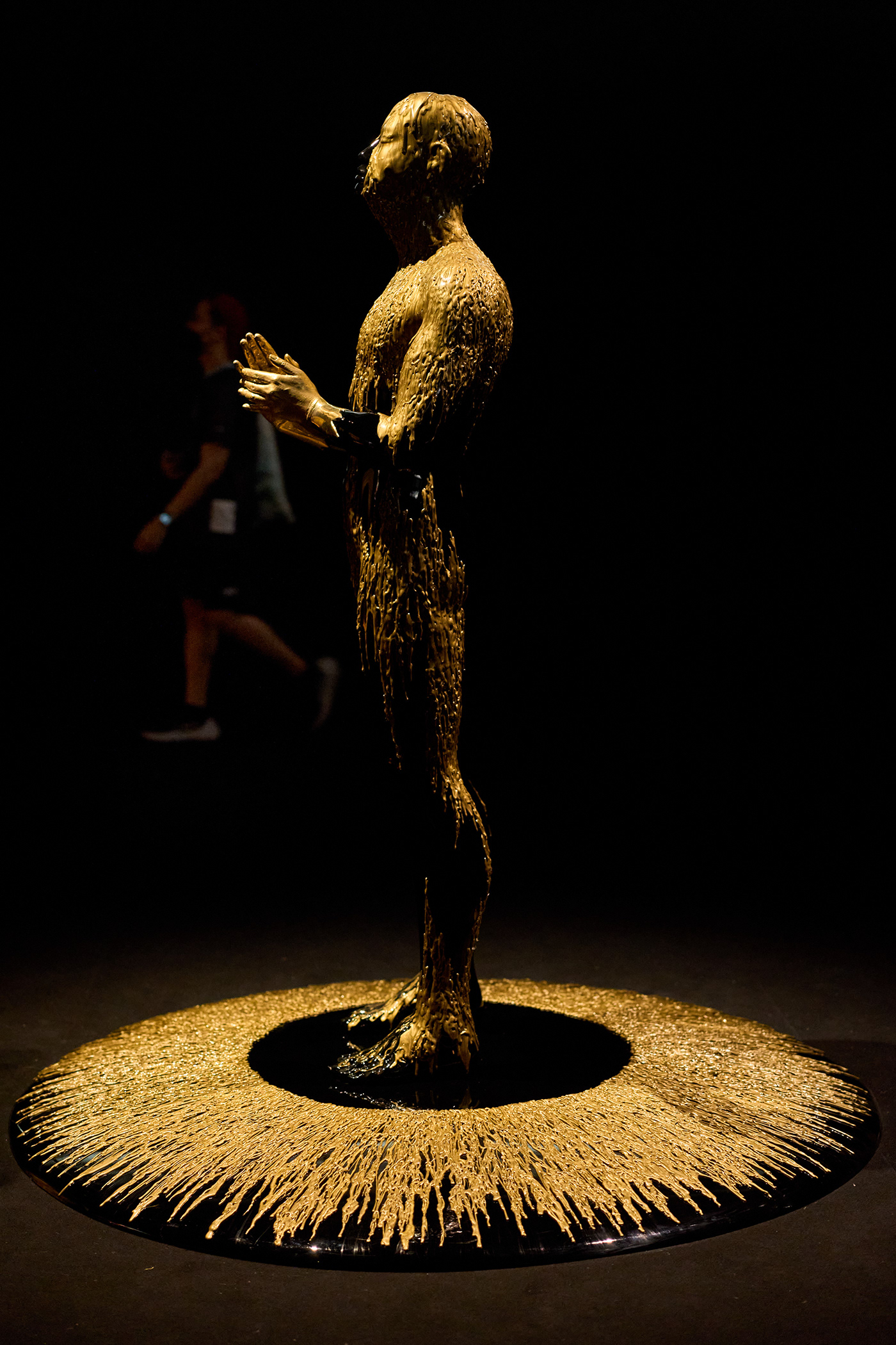 statue sculpture fine art art gold Human Figure eye