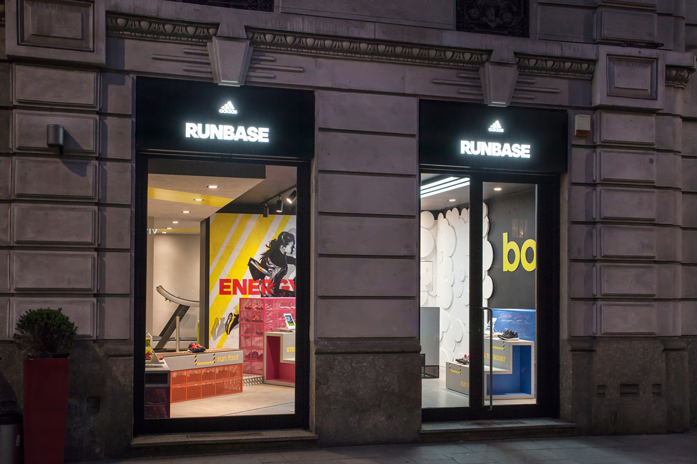 adisas runbase run brand Interior concept store Urban zaami dinn