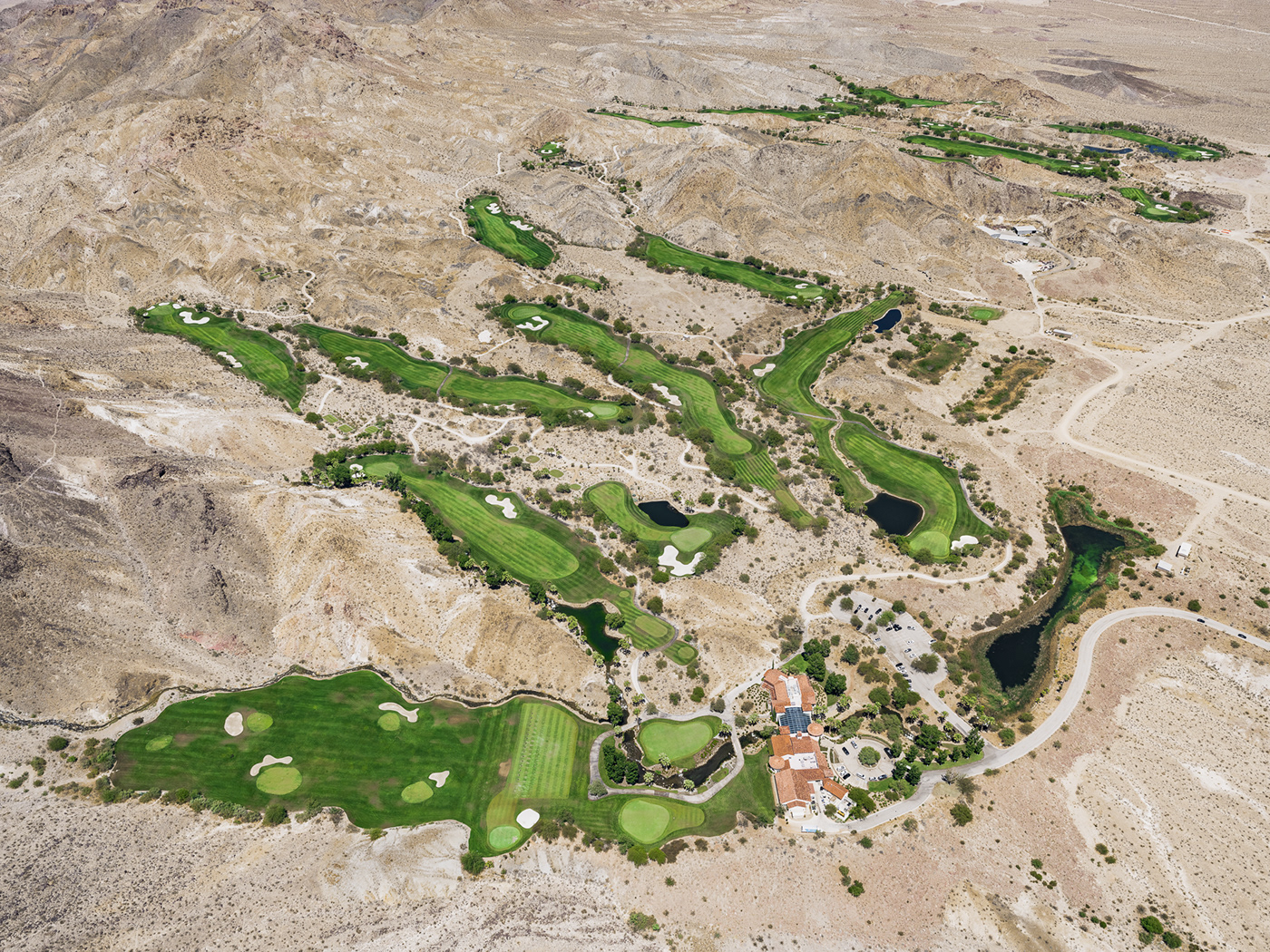 golf course golf water desert Las Vegas arid dry Sustainability environment anthropocene