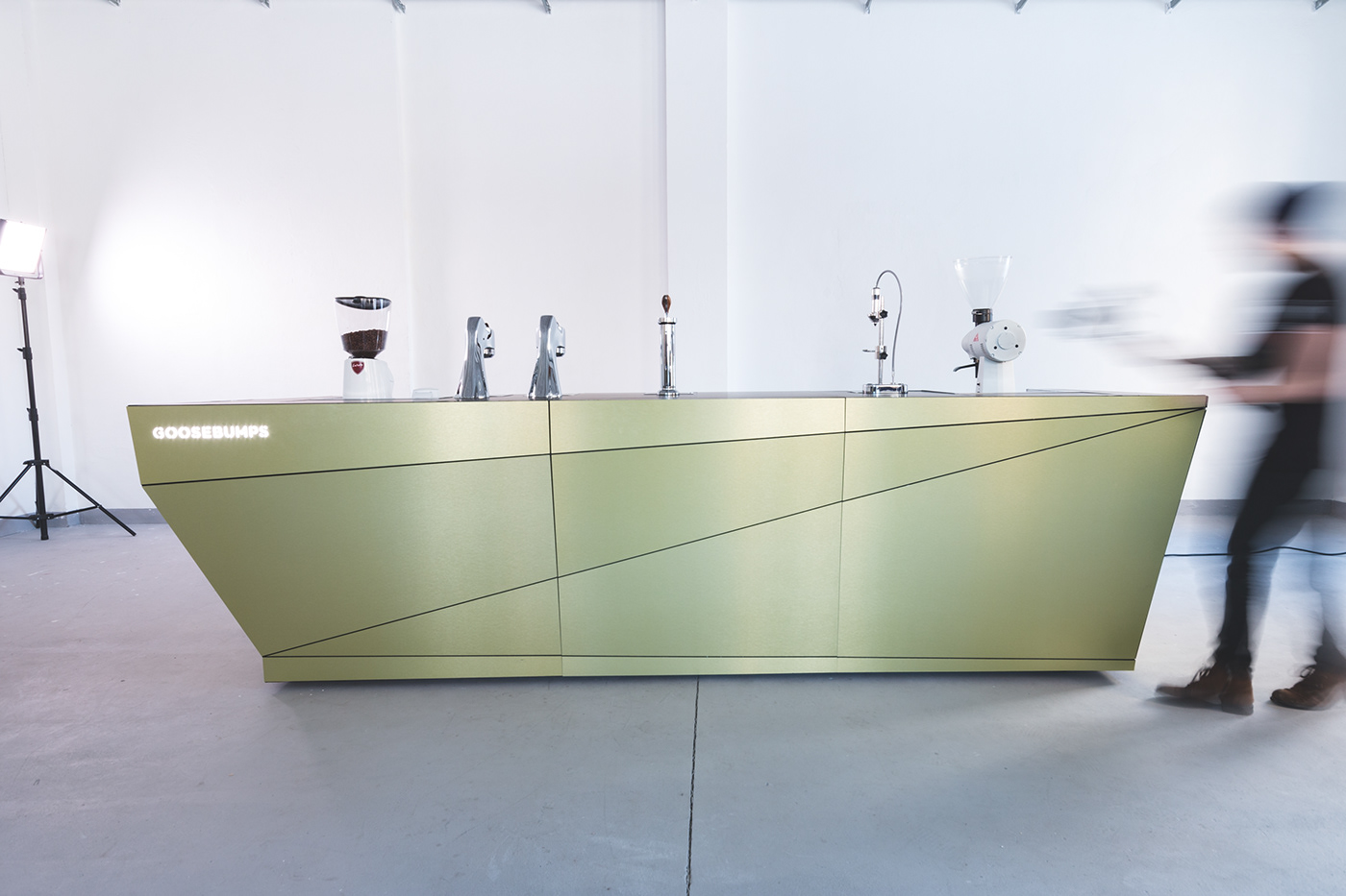 Coffee barista modular furniture counter polygon Adaptable product design golden product