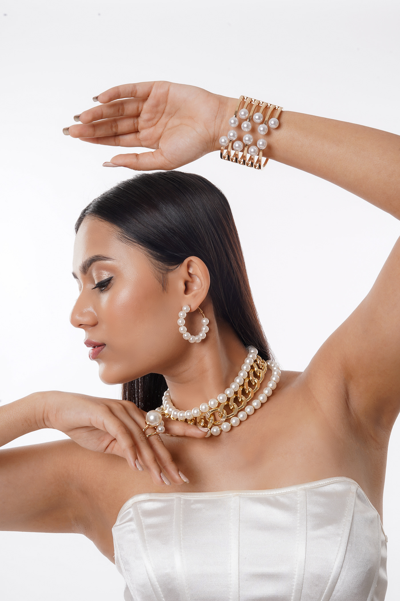 jewelry pearl Fashion  portrait editorial Jewellery fashionphotography styling  backlight