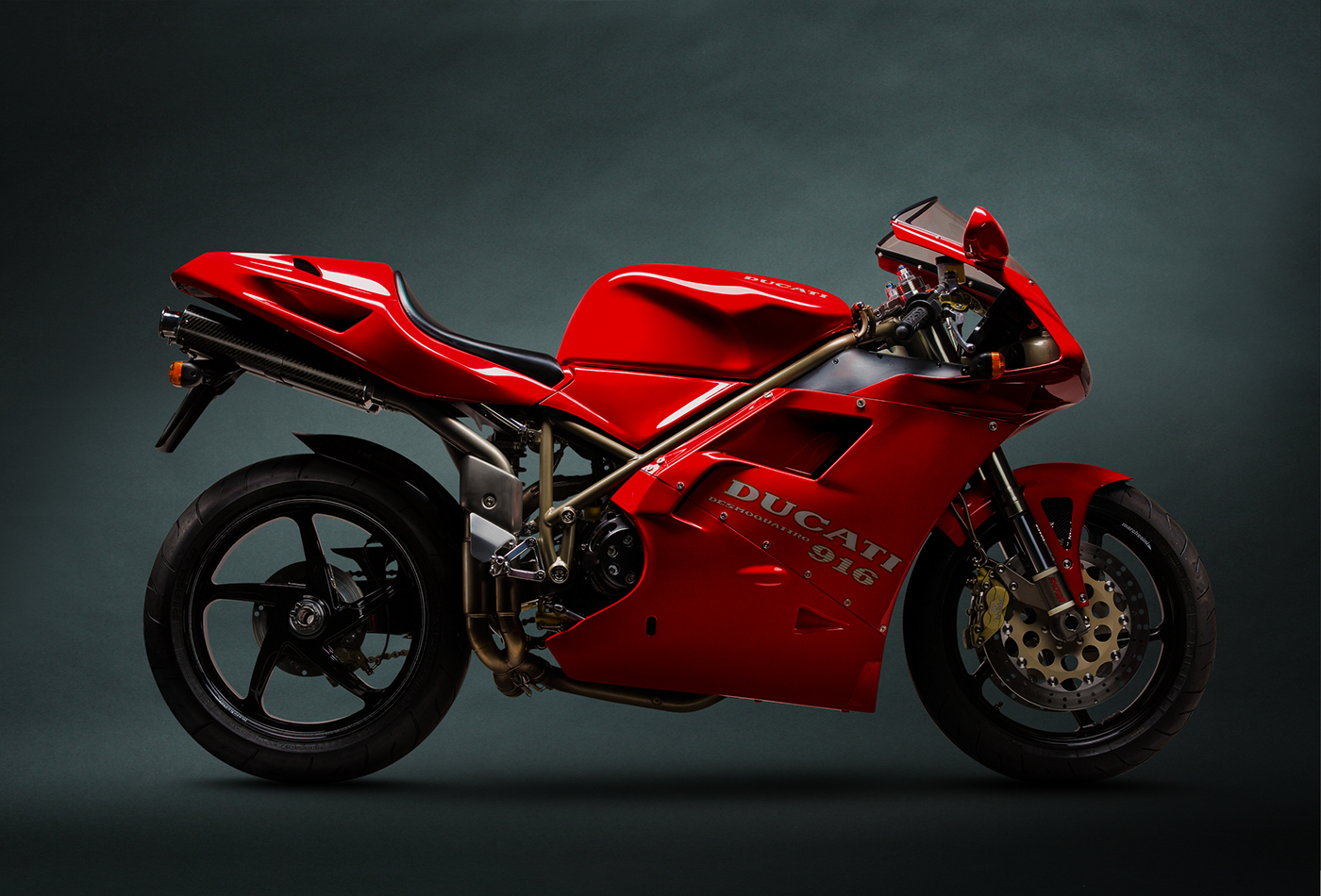 motorbikes motorcycles bikes Ducati Honda norton Photography  vincent Suzuki
