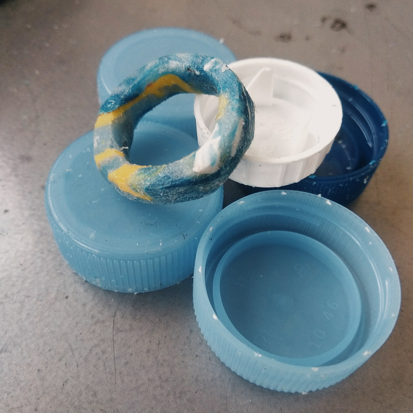 plastic recycling ring