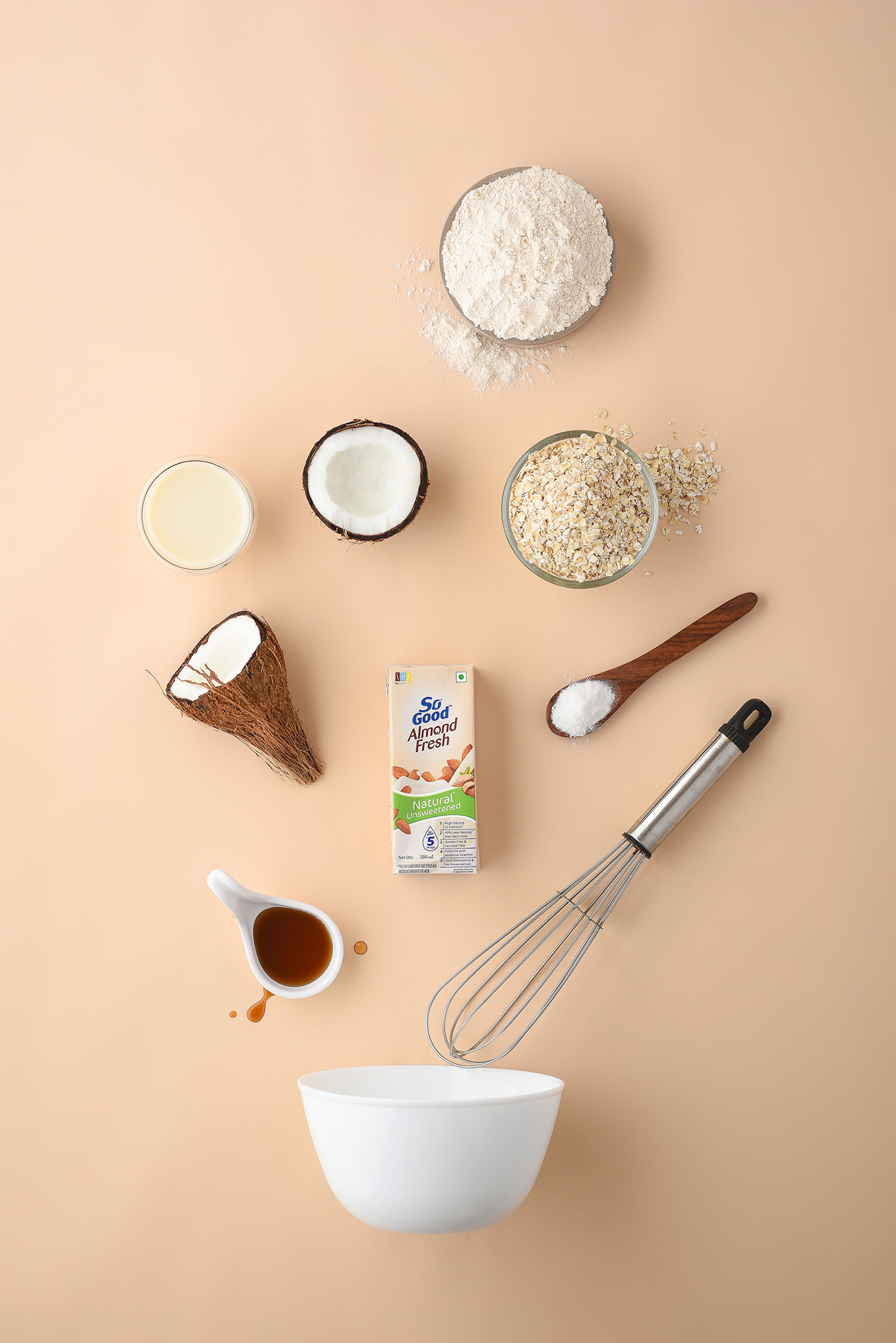 sogood almondmilk almond vegan product productphotography Food  foodstyling milk spalsh