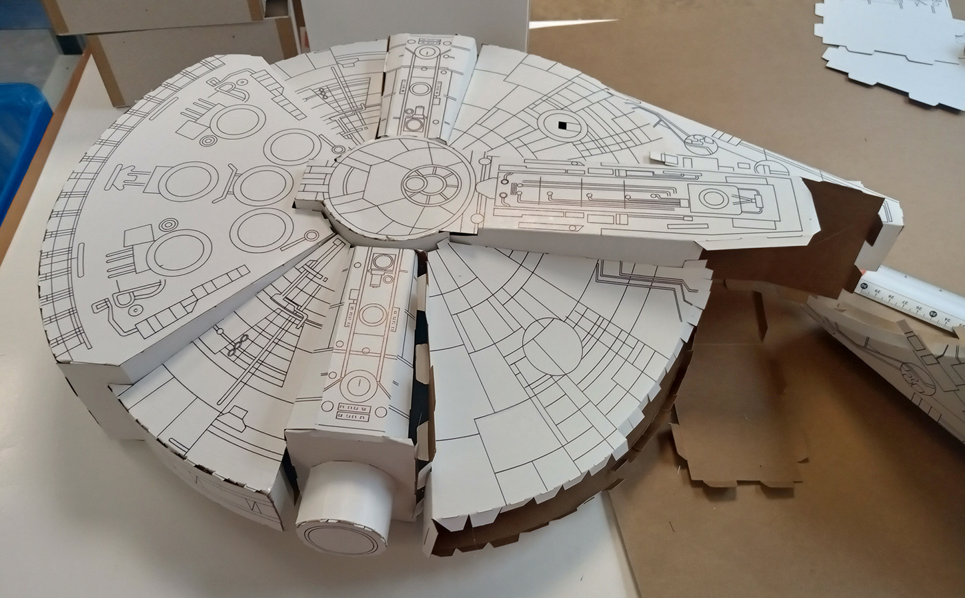 cardboard design cartboard Han Solo millennium falcon spaceship star wars